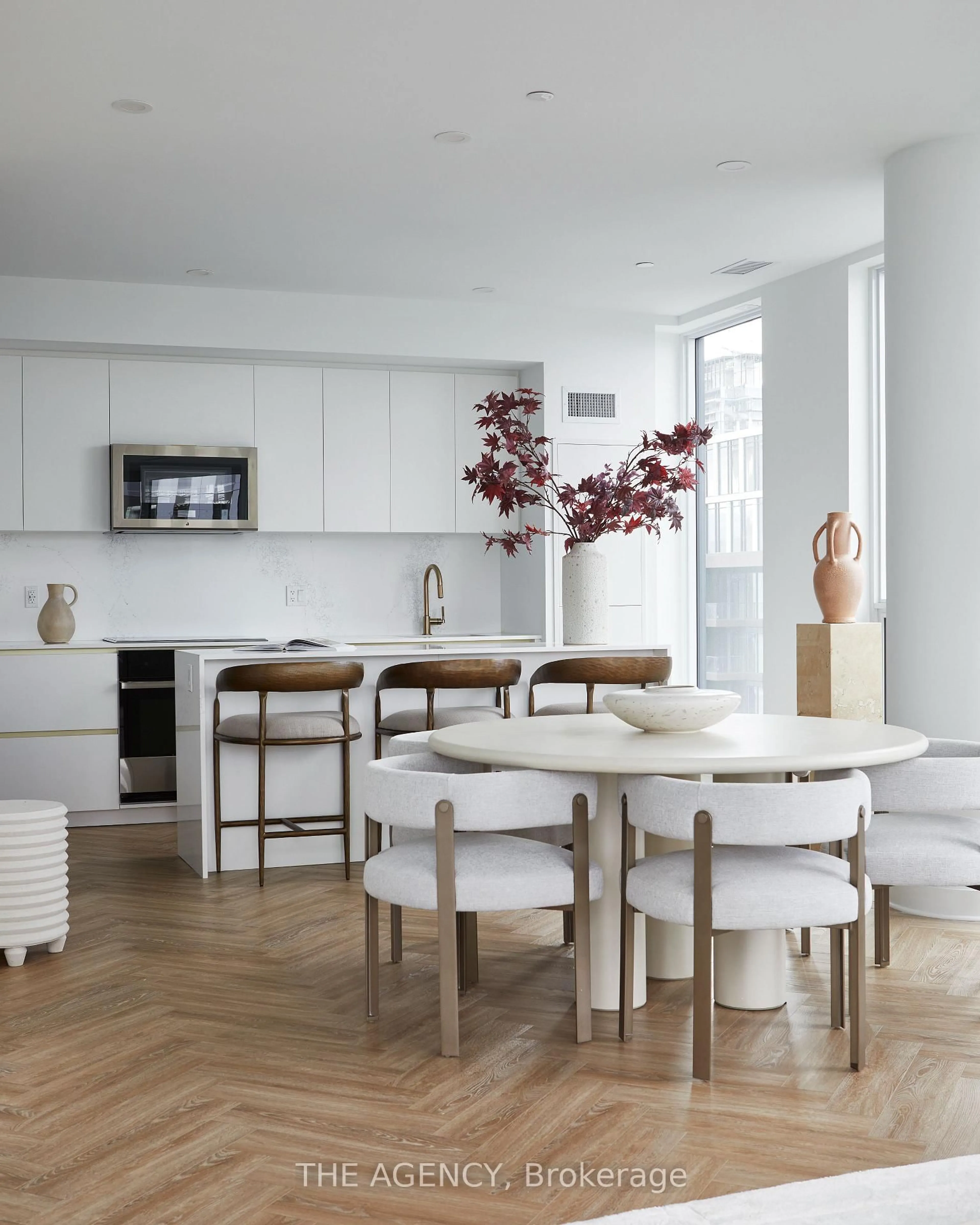 Contemporary kitchen, unknown for 327 King St #PH-04, Toronto Ontario M5V 1J5