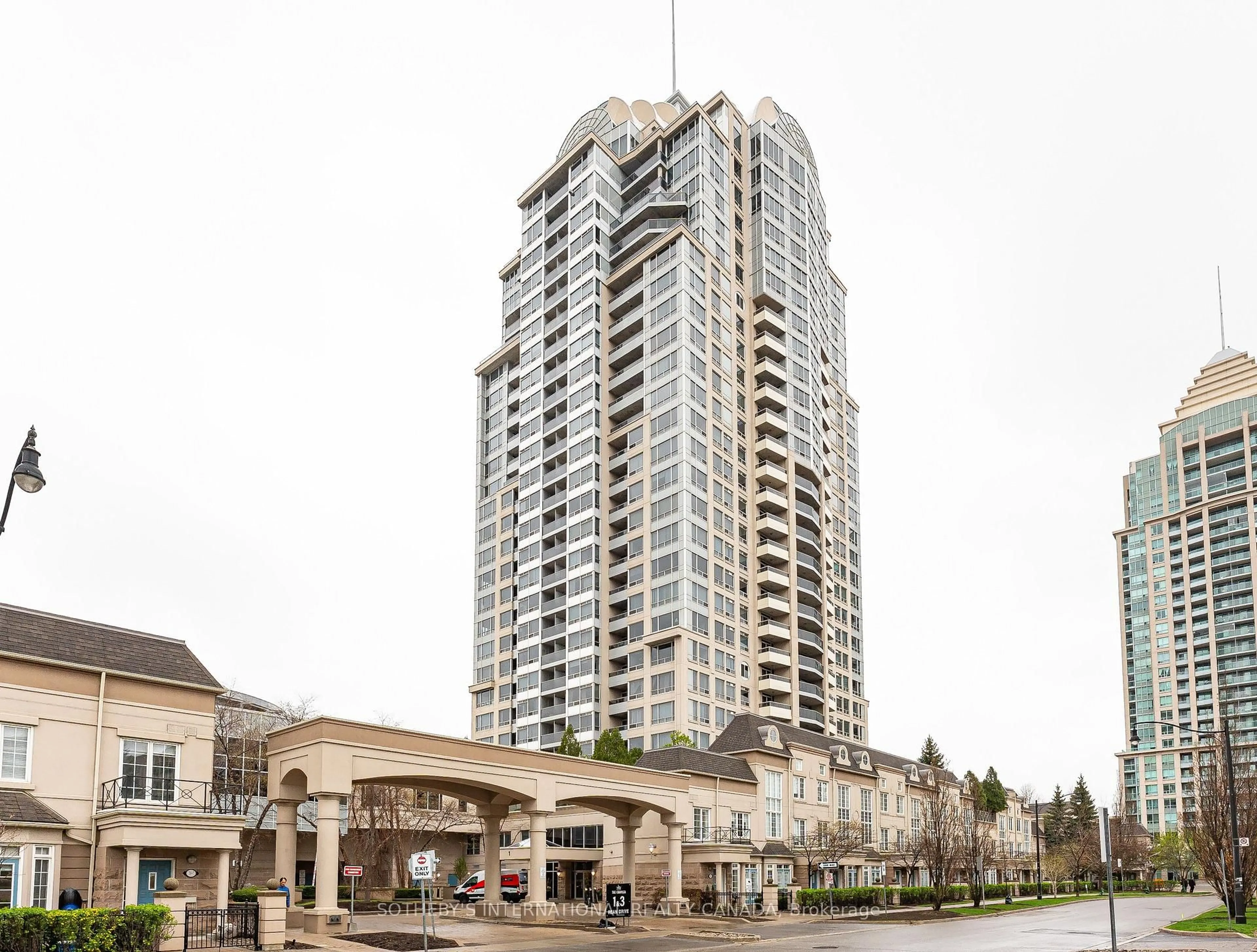 Indoor foyer for 1 Rean Dr #2108, Toronto Ontario M2K 3C1