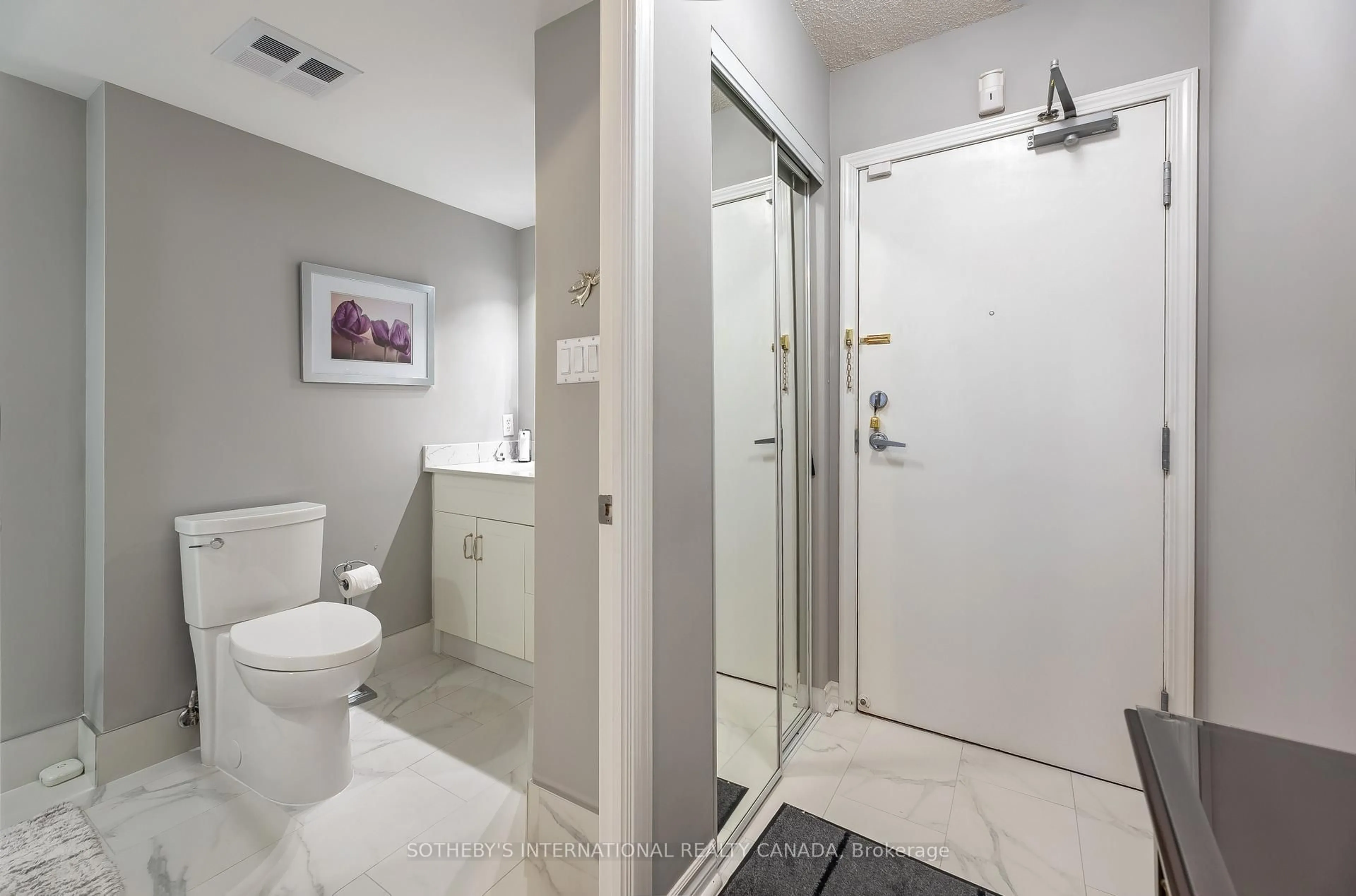 Standard bathroom, ceramic/tile floor for 1 Rean Dr #2108, Toronto Ontario M2K 3C1