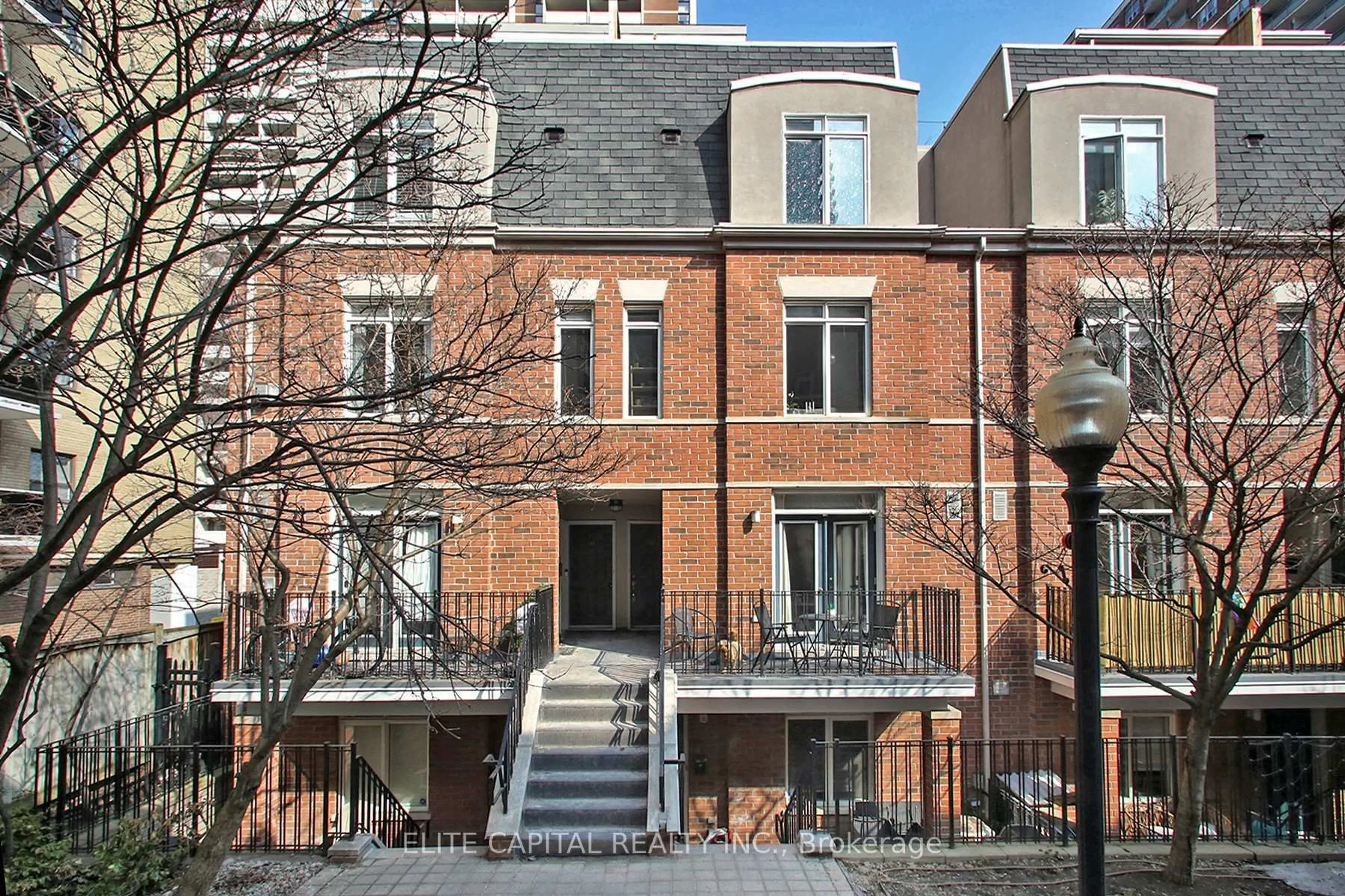 Home with brick exterior material, street for 415 Jarvis St #369, Toronto Ontario M4Y 3C1