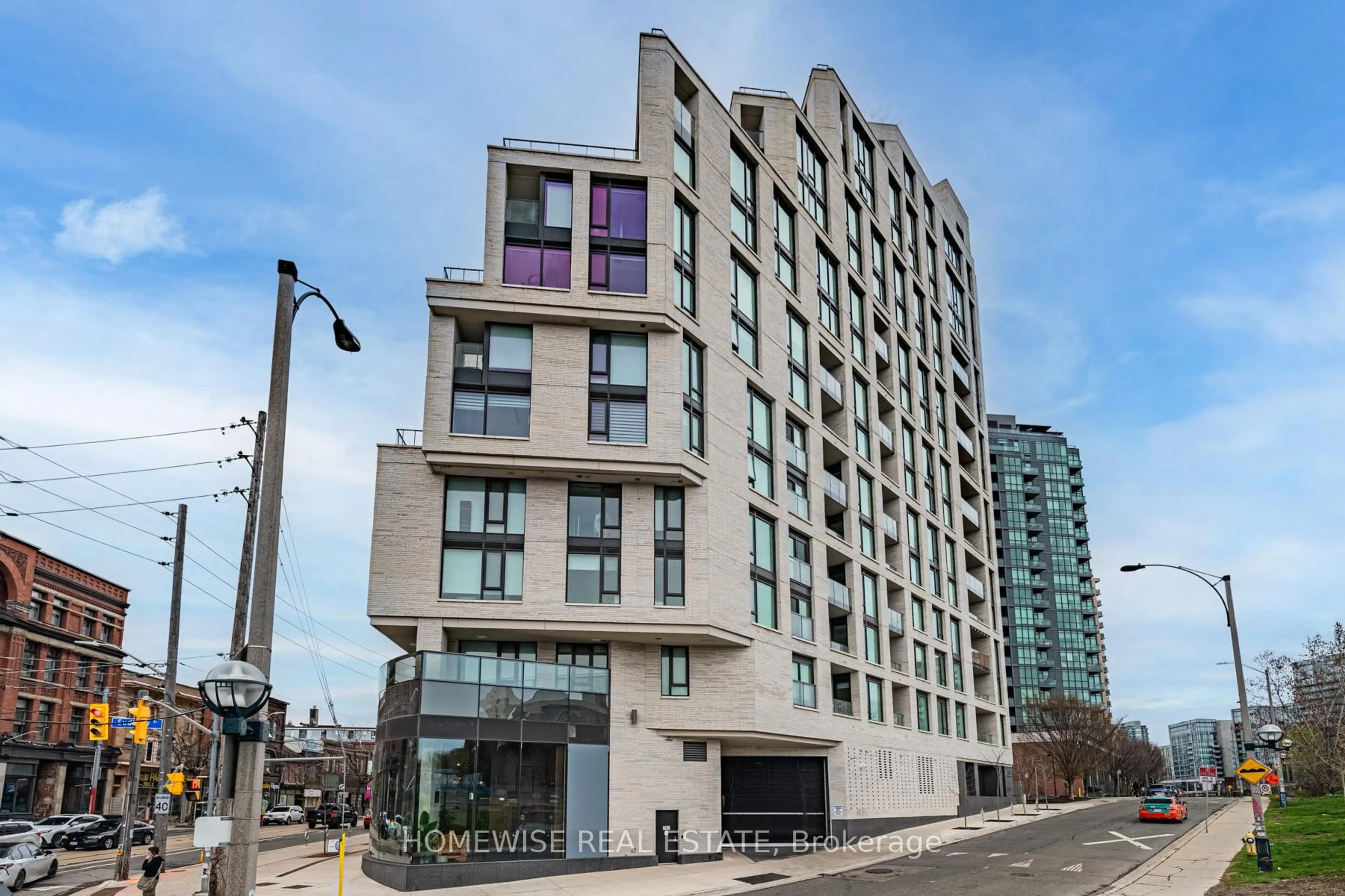 A pic from outside/outdoor area/front of a property/back of a property/a pic from drone, building for 200 Sudbury St #208, Toronto Ontario M6J 0H1