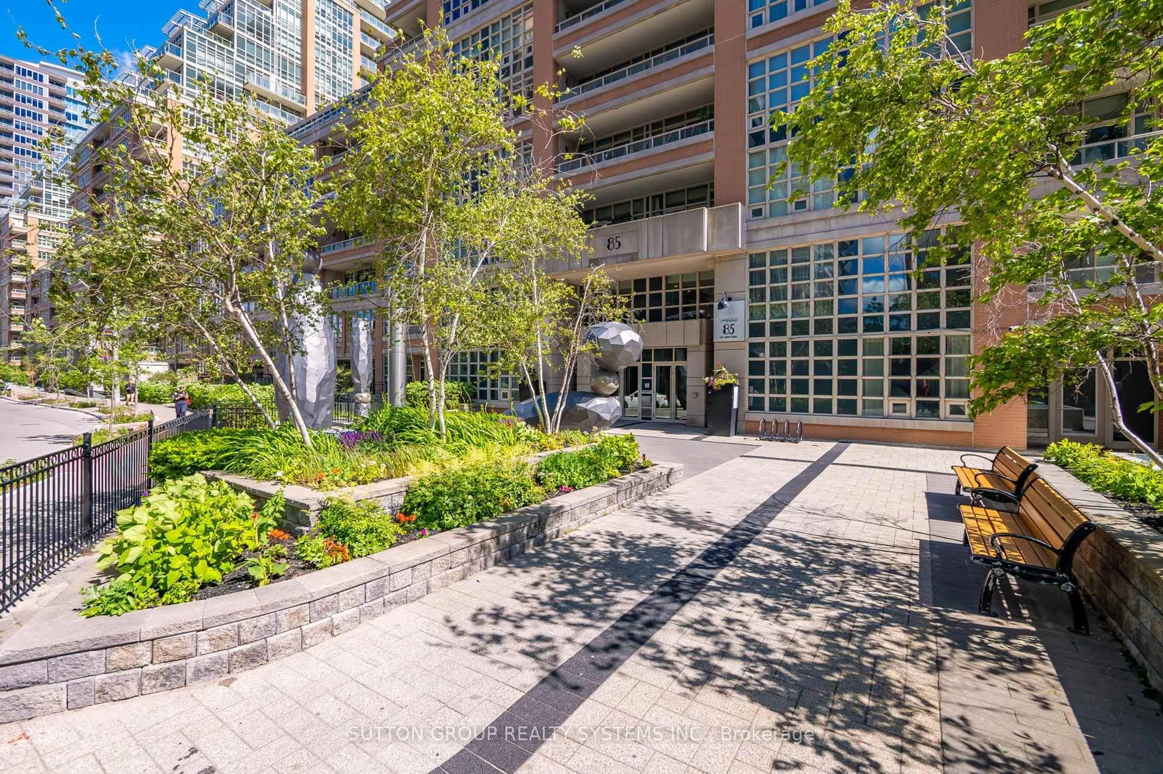 Patio, street for 85 East Liberty St #607, Toronto Ontario M6K 3R4