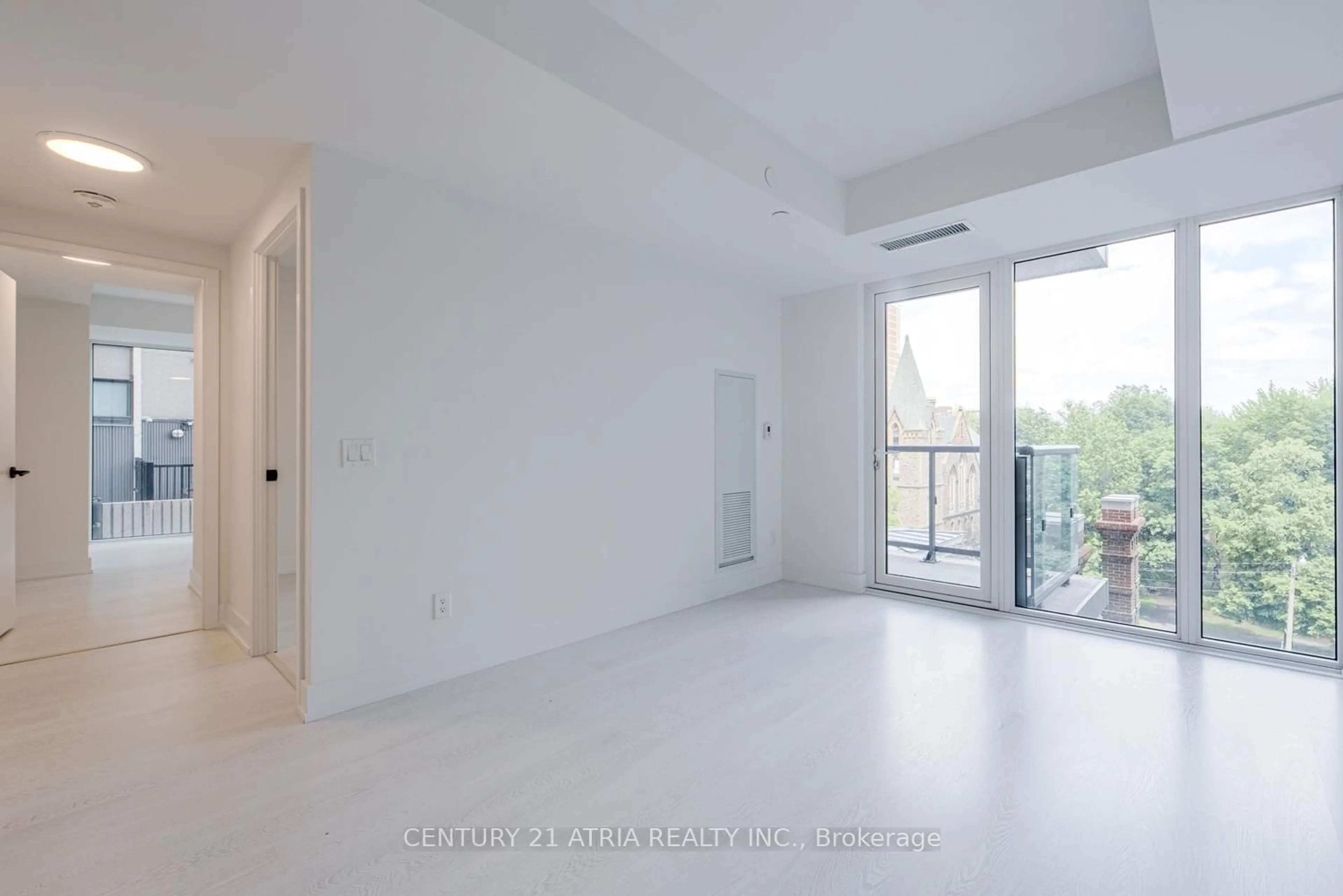 A pic of a room for 308 Jarvis St #511, Toronto Ontario M5B 0E3
