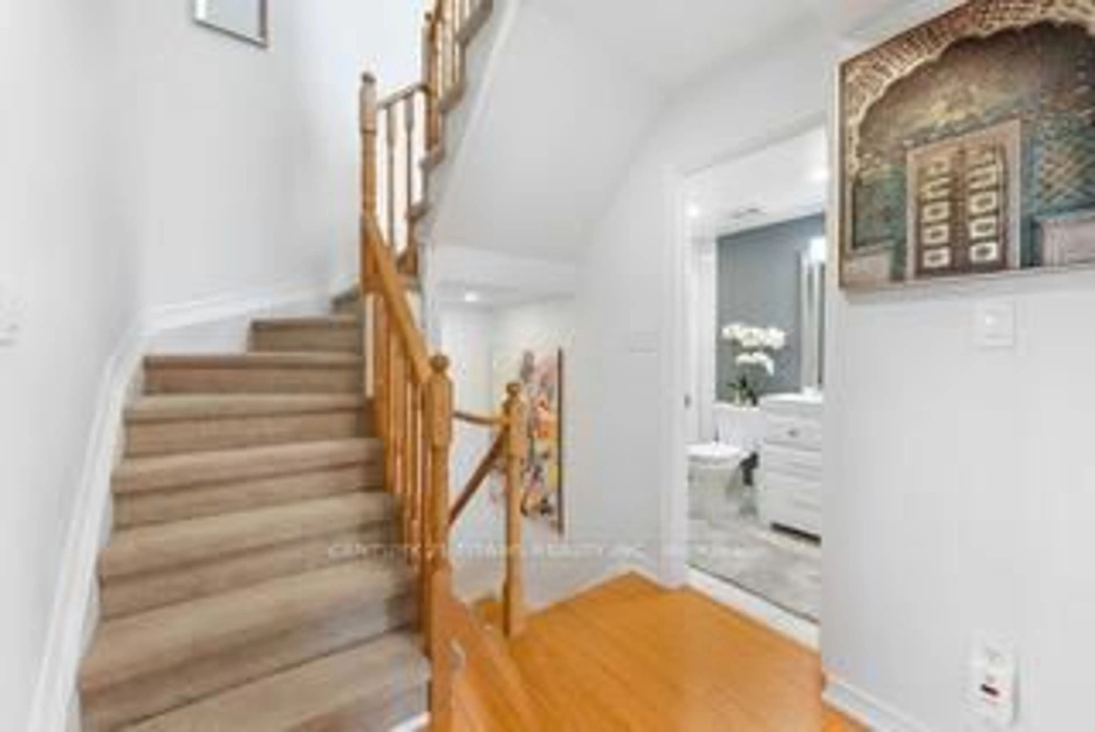 Unknown for 1837 Eglinton Ave #222, Toronto Ontario M4A 2Y4