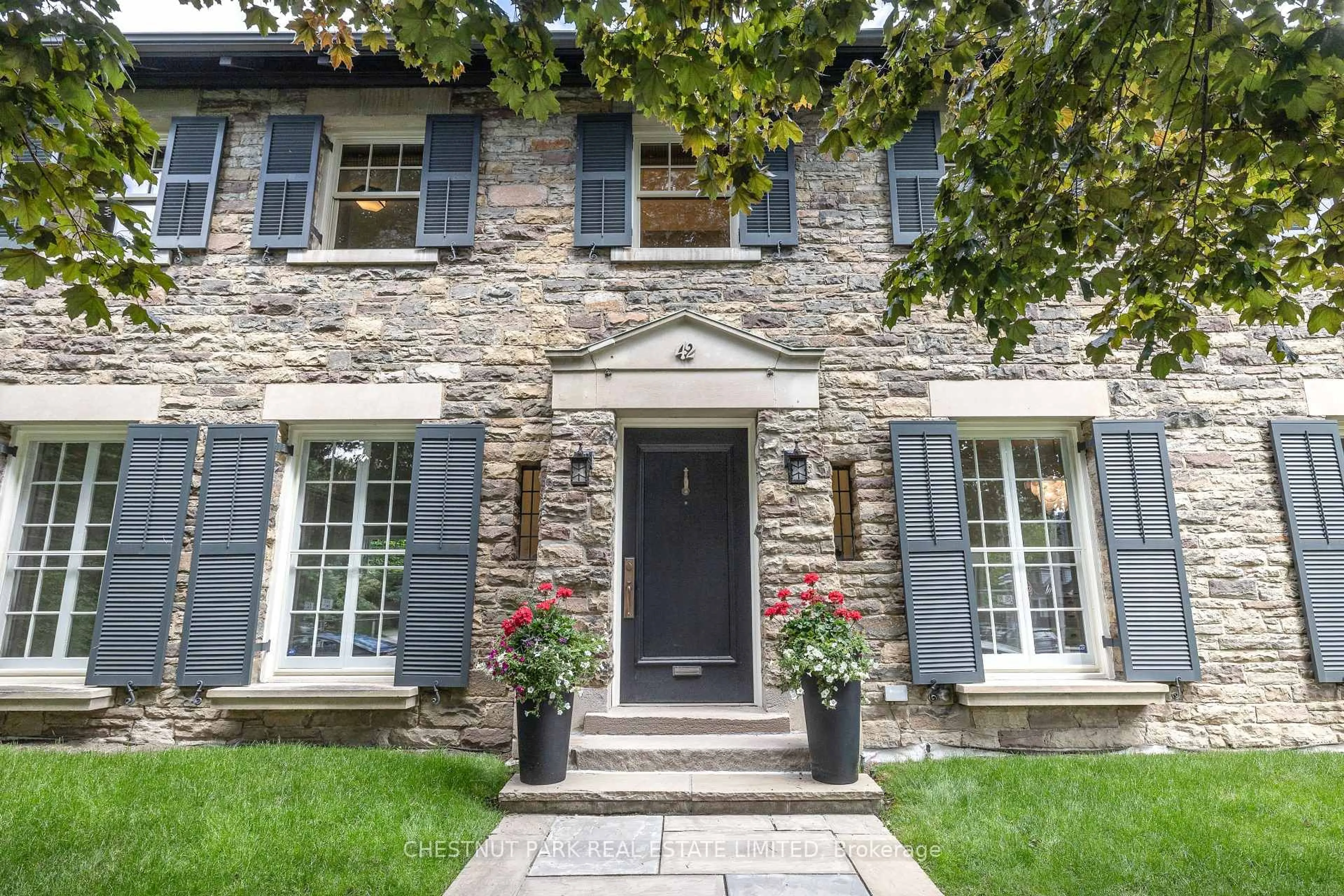 Home with brick exterior material, street for 42 Lytton Blvd, Toronto Ontario M4R 1L3