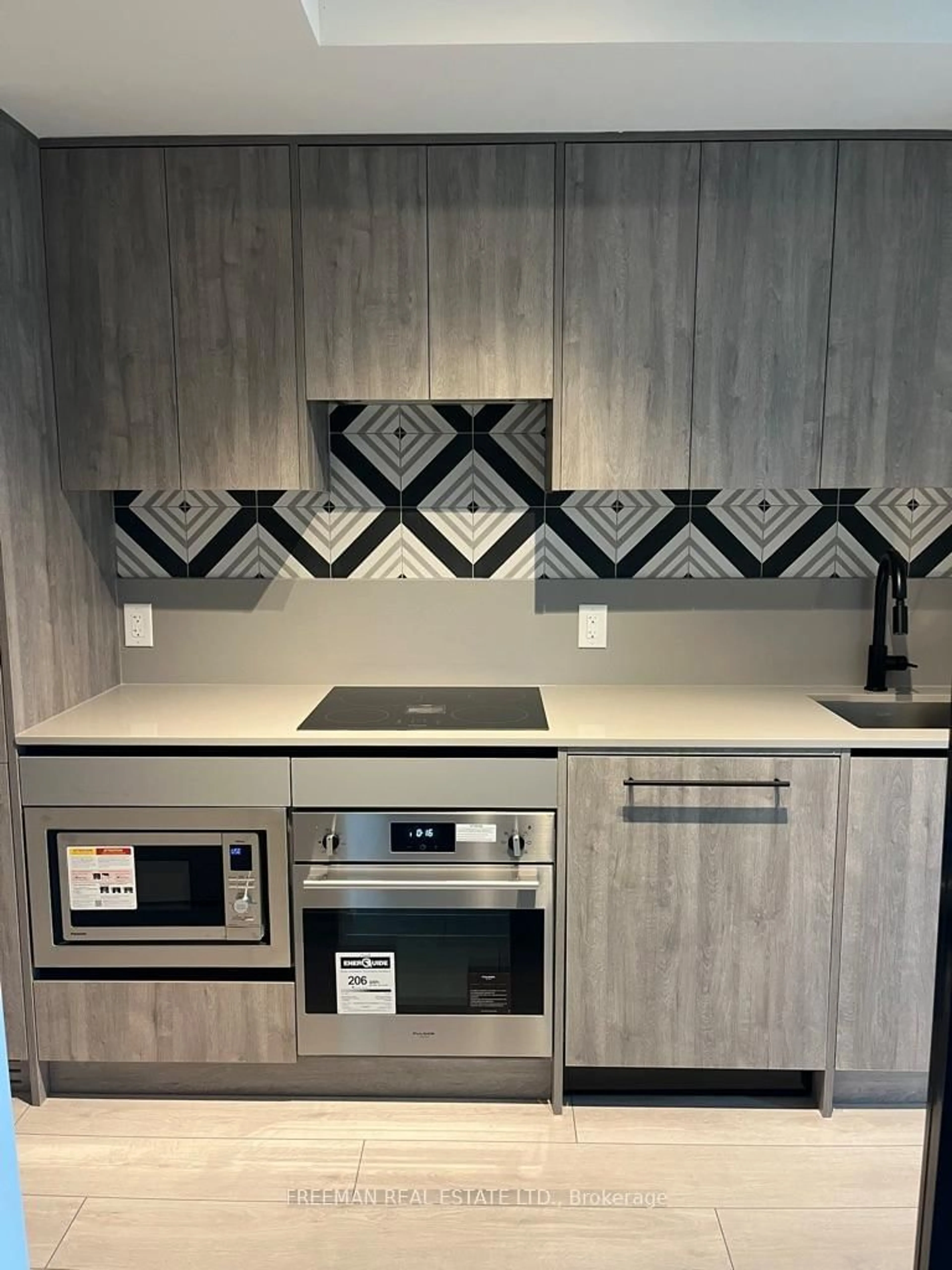 Contemporary kitchen, ceramic/tile floor for 5 Lakeview Ave #406, Toronto Ontario M6J 0H3