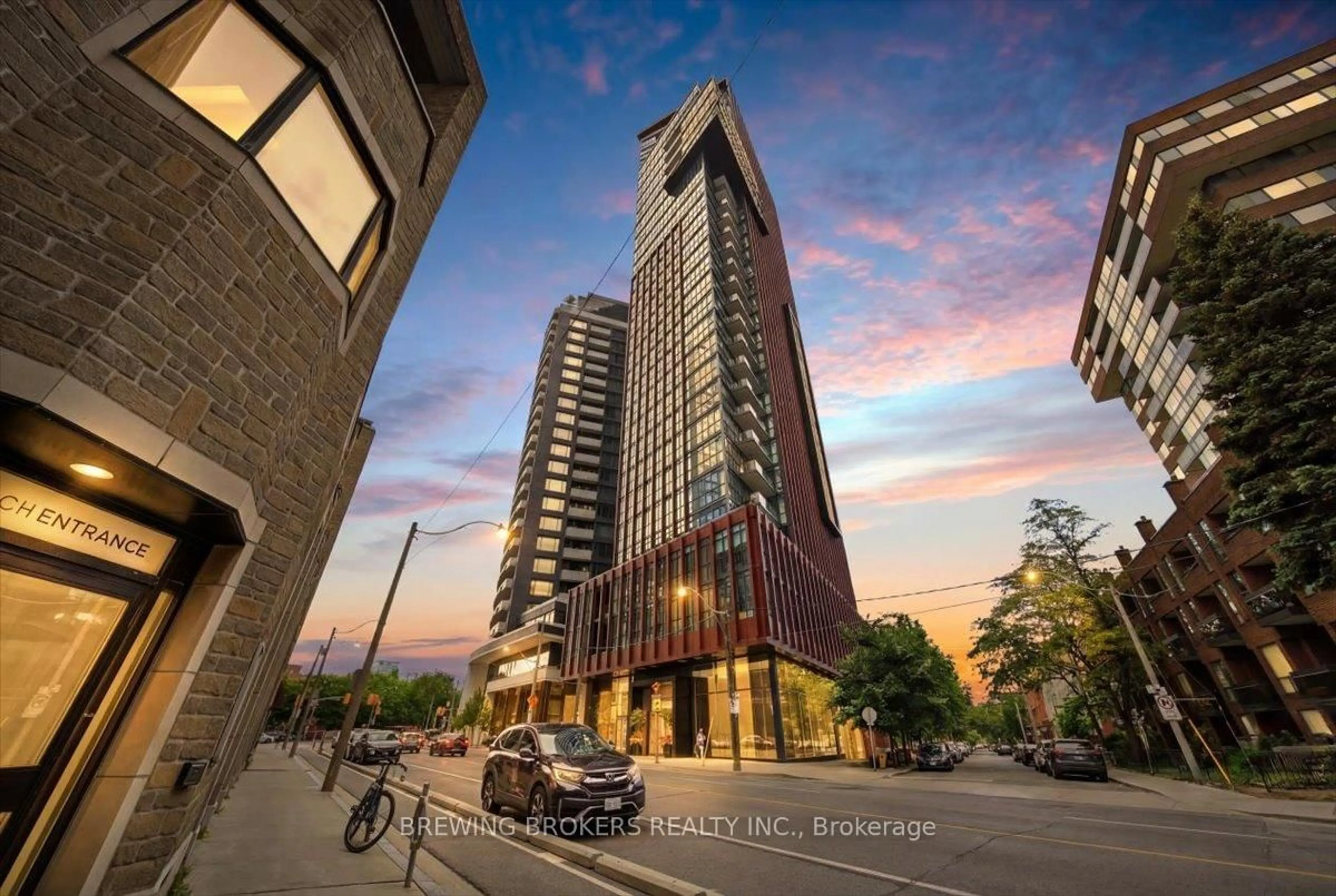 Unknown for 32 Davenport Rd #416, Toronto Ontario M5R 0B5