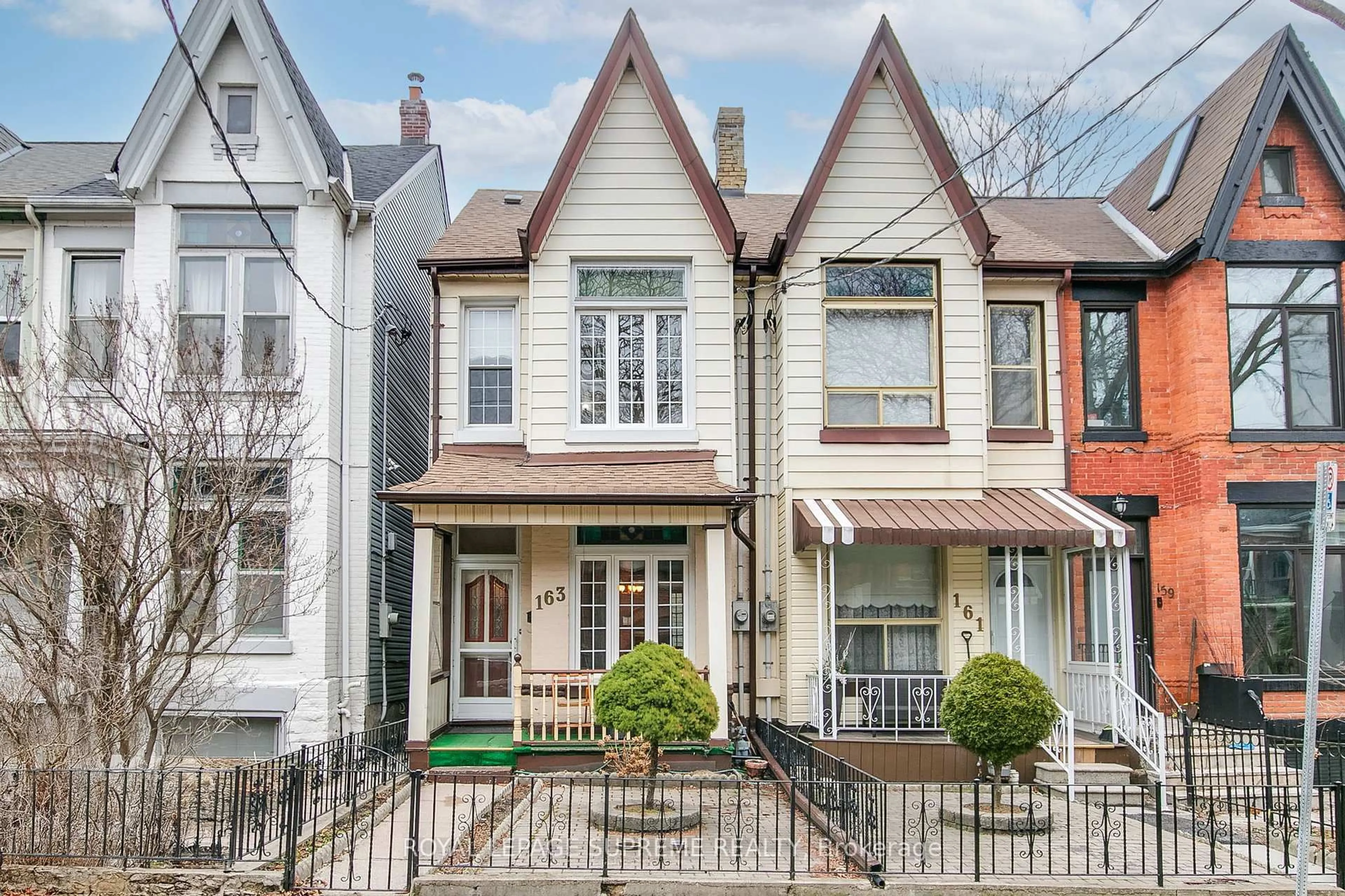 Home with brick exterior material, street for 163 Beaconsfield Ave, Toronto Ontario M6J 3J7