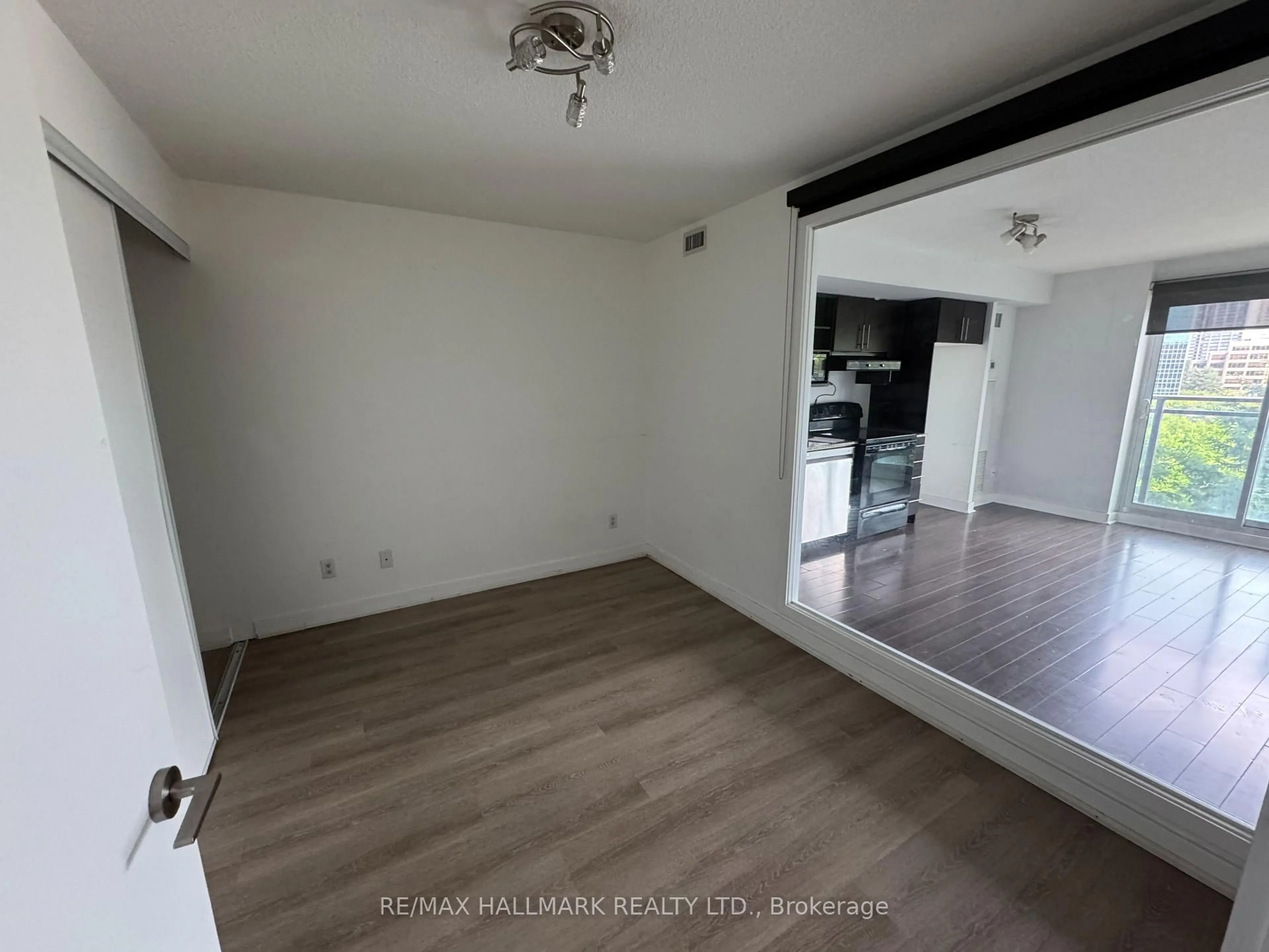 A pic of a room for 120 Dallimore Circ #417, Toronto Ontario M3C 4J1