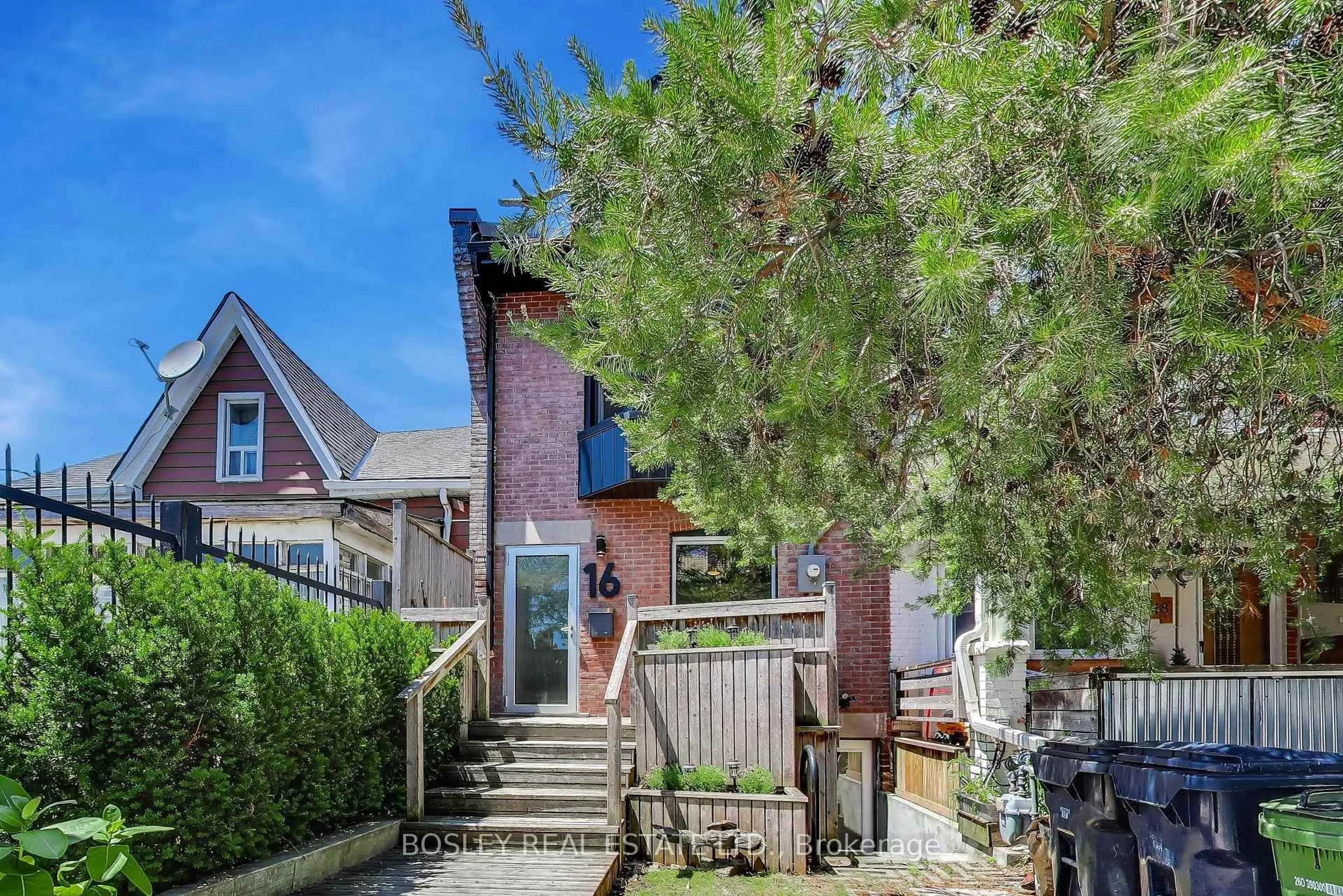 Patio, street for 16 St Clarens Ave, Toronto Ontario M6K 2S3