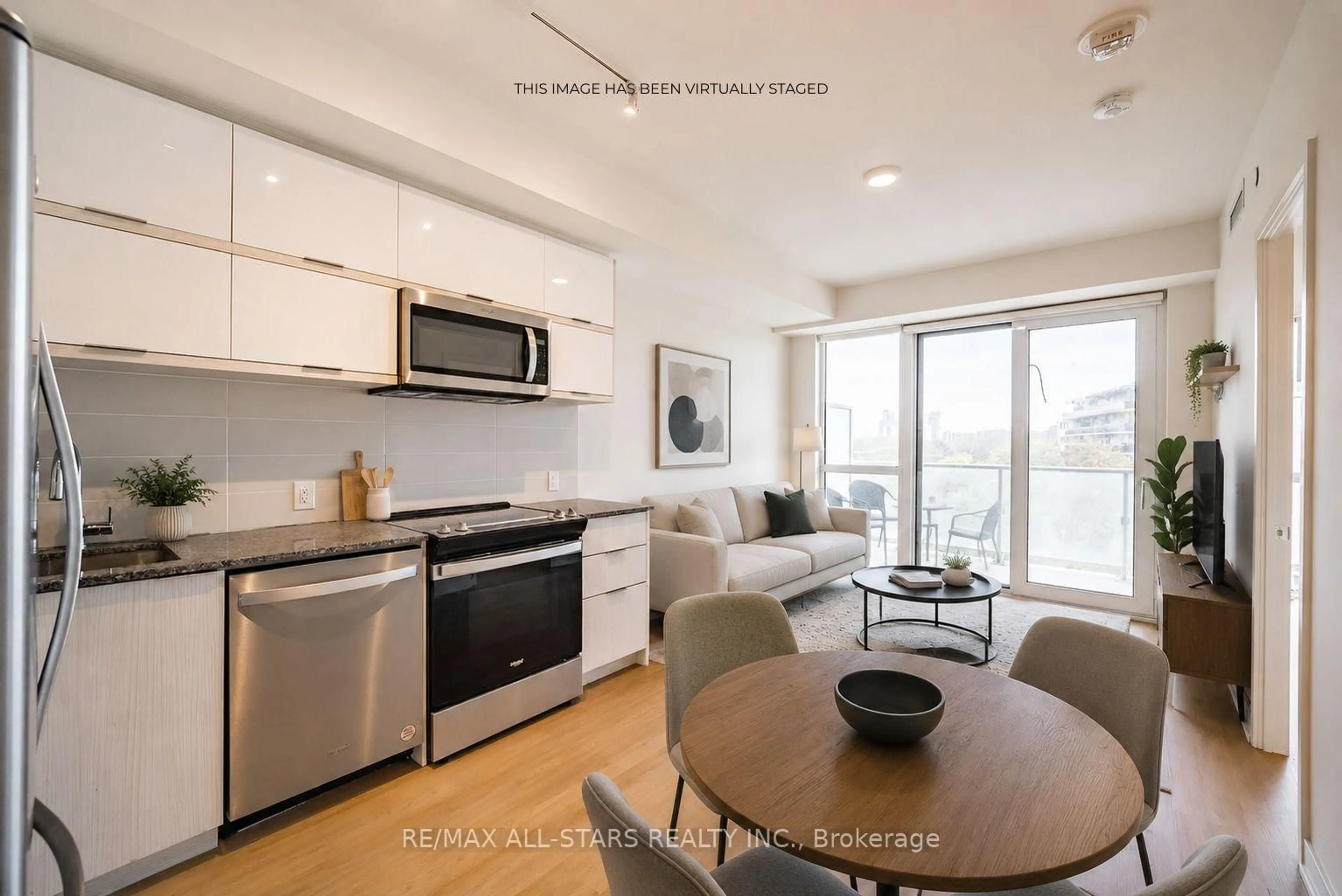 Open concept kitchen, unknown for 10 Deerlick Crt #605, Toronto Ontario M3A 0A7