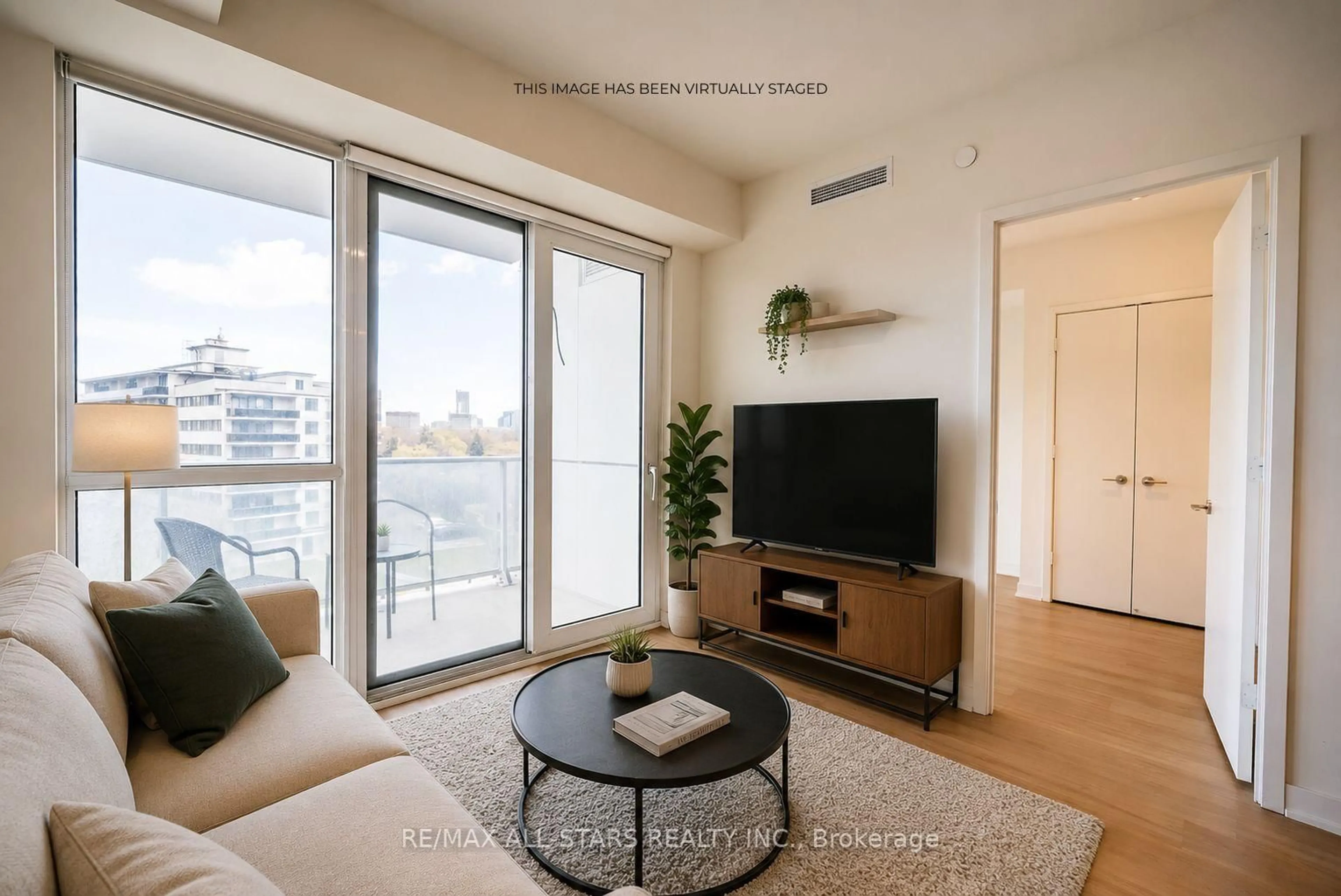 Living room with furniture, unknown for 10 Deerlick Crt #605, Toronto Ontario M3A 0A7