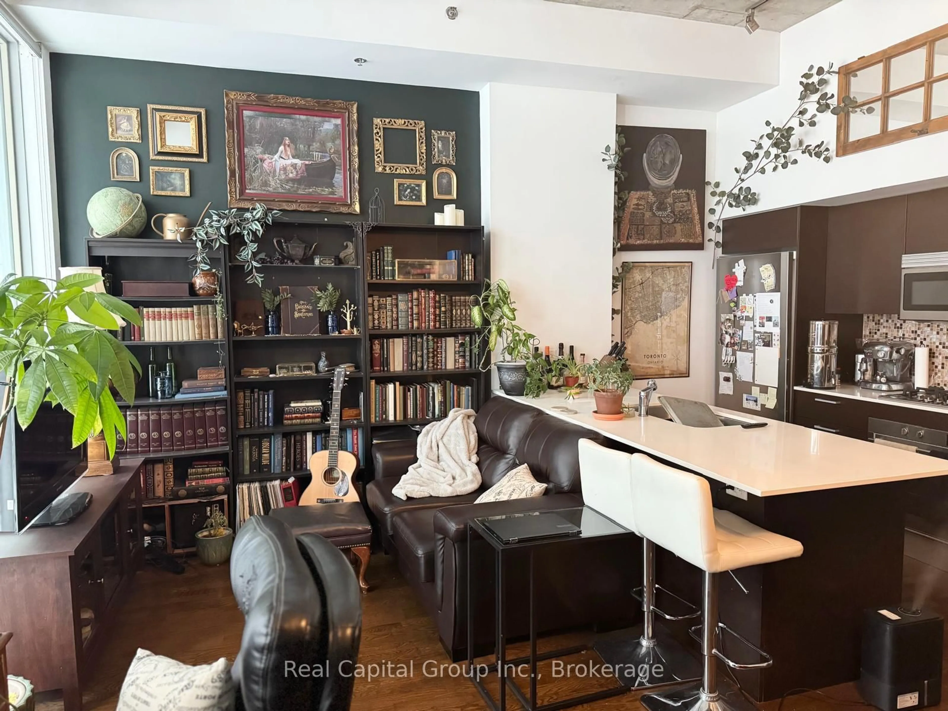 Dining room, unknown for 375 King St #1605, Toronto Ontario M5V 1K5