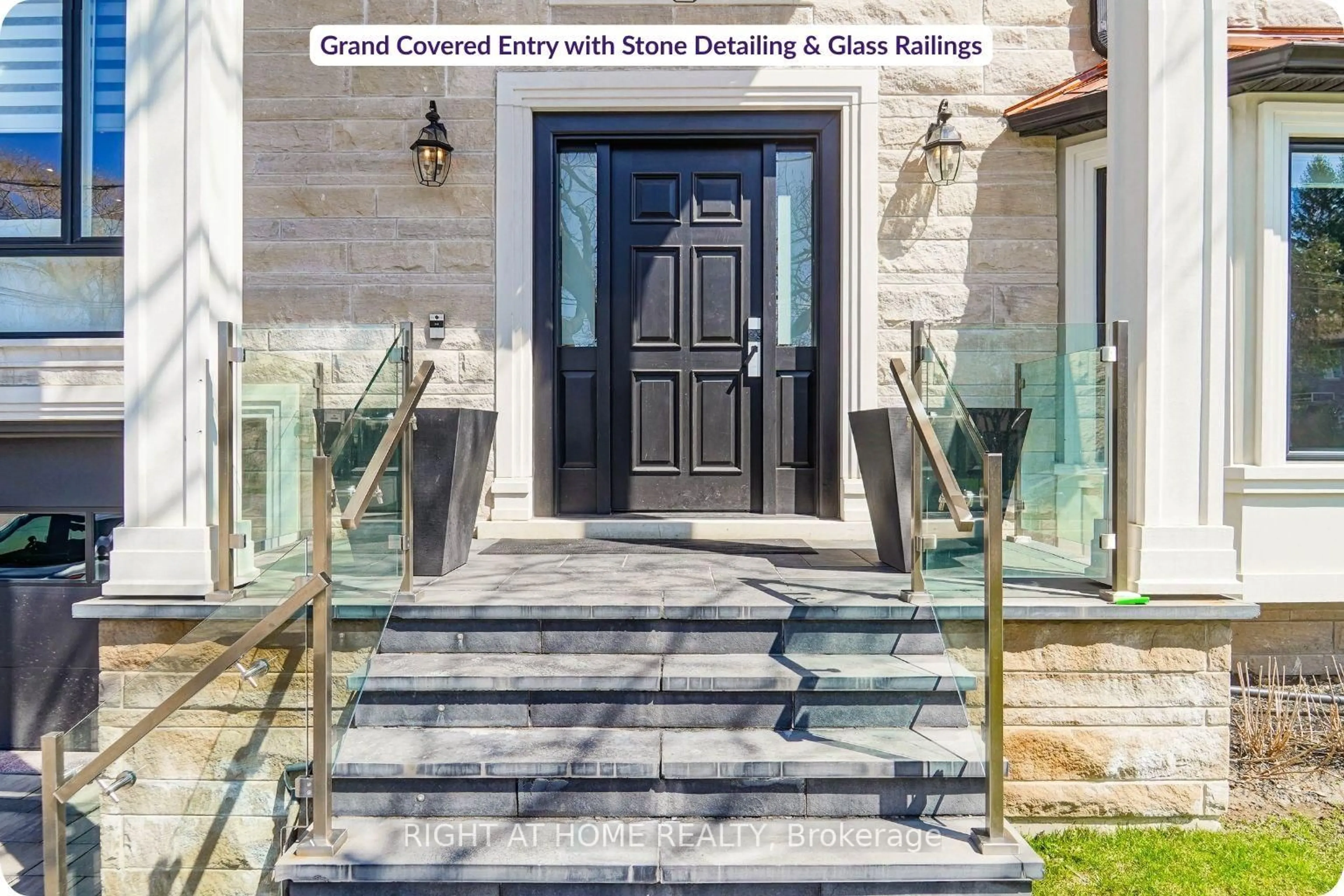 Indoor entryway for 153 Estelle Ave, Toronto Ontario M2N 5H6