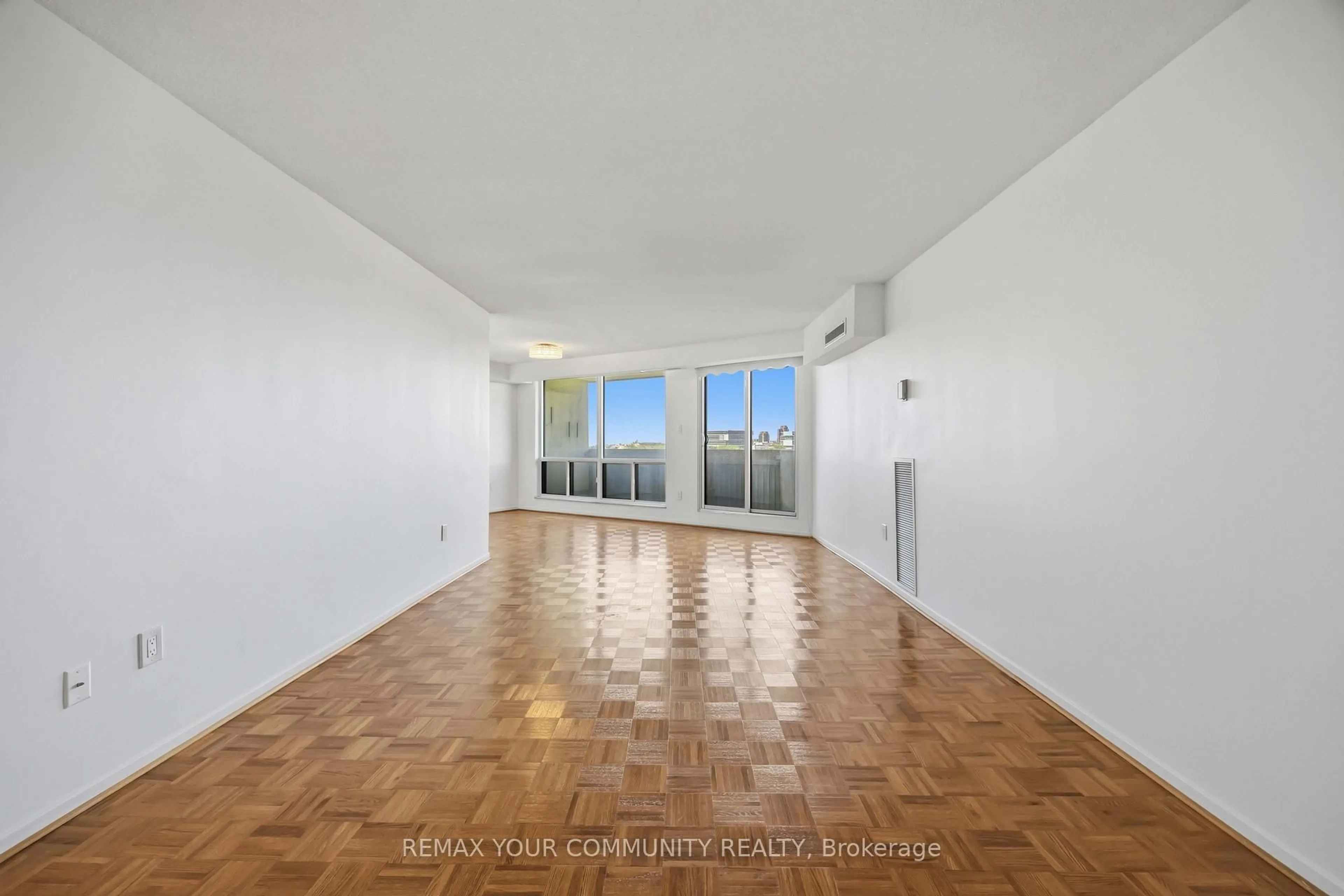 A pic of a room for 150 Neptune Dr #801, Toronto Ontario M6A 2Y9