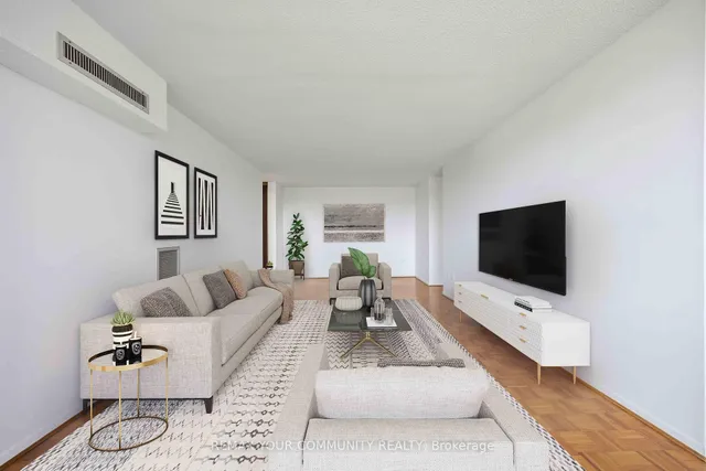 150 Neptune Dr #801, Toronto 5