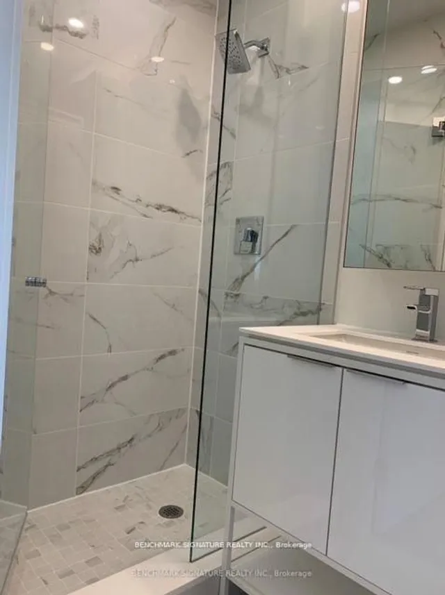 77 Shuter St #2309, Toronto 5