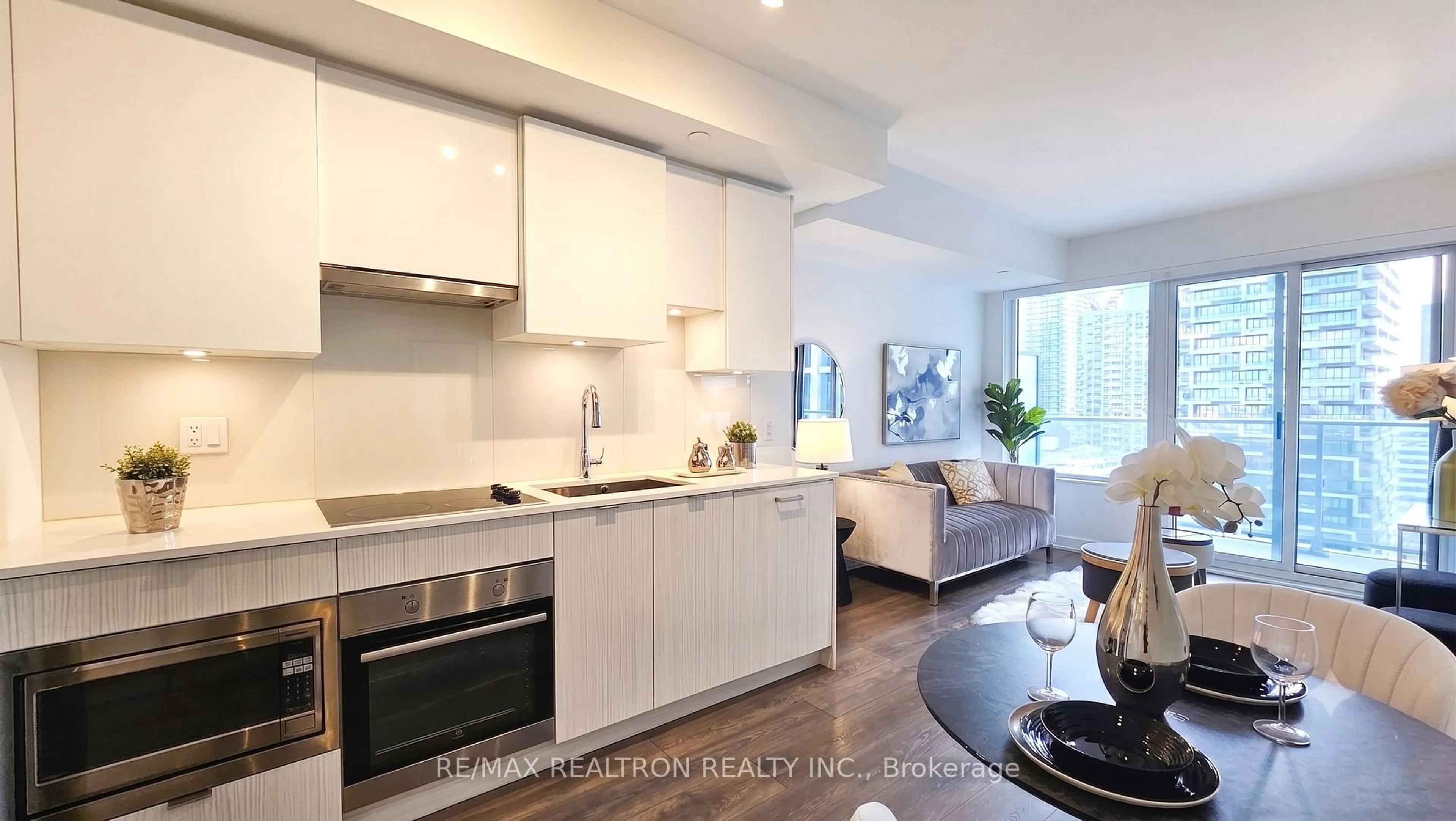Open concept kitchen, unknown for 195 Redpath Ave #2111, Toronto Ontario M4P 0E4