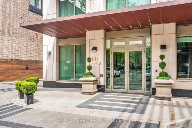 80 Yorkville Ave #502, Toronto 4