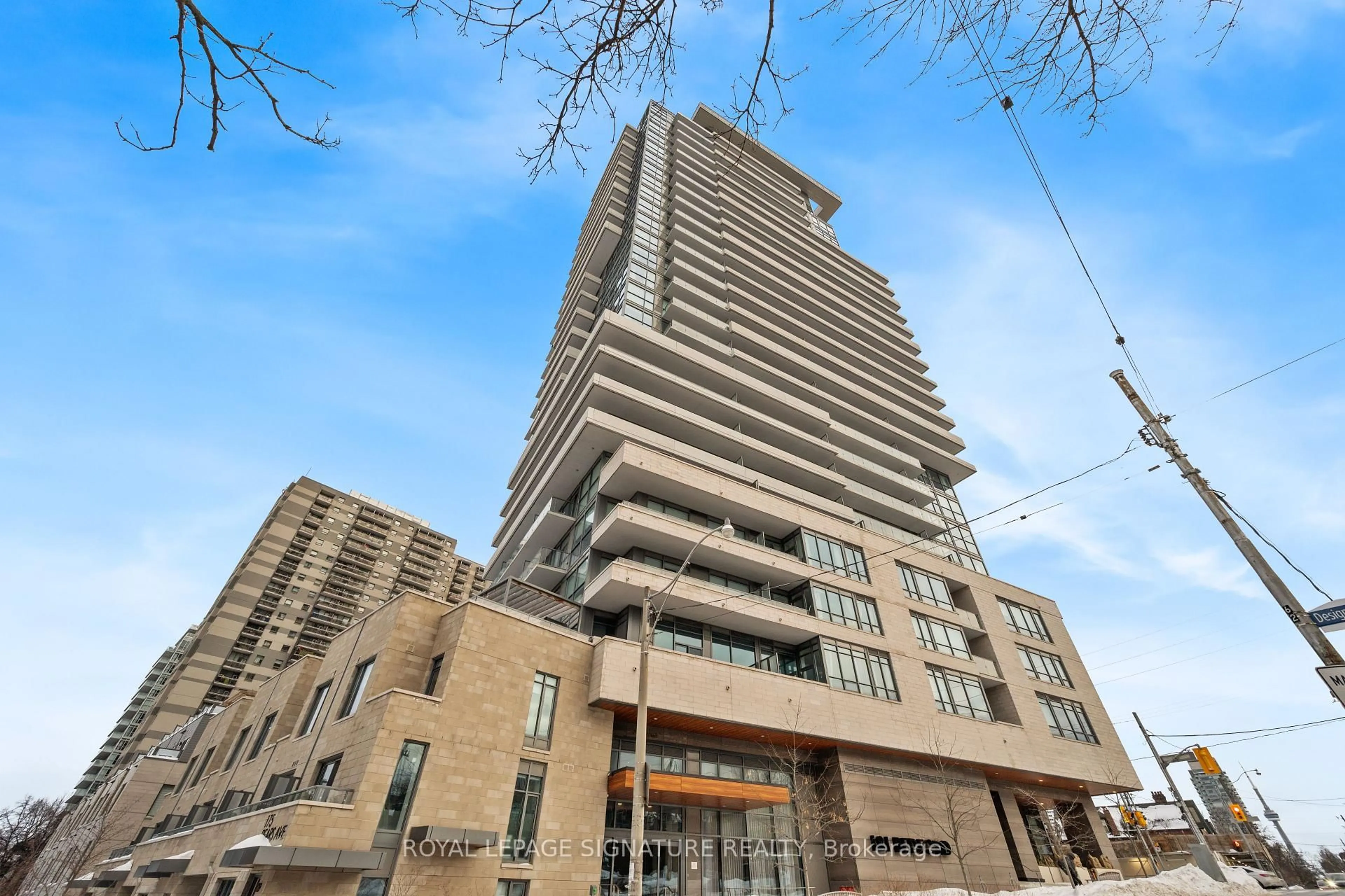 Indoor foyer for 181 Bedford Rd #410, Toronto Ontario M5R 0C2