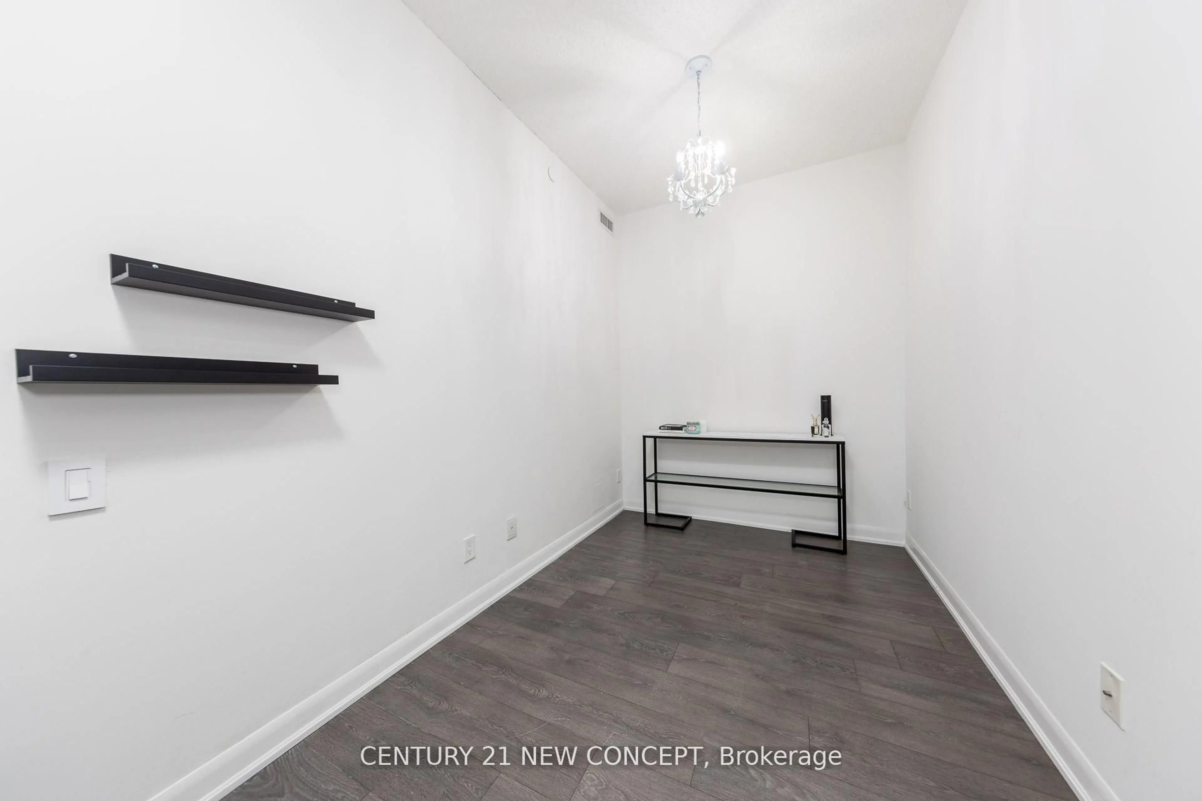 A pic of a room for 5168 Yonge St #Lph603, Toronto Ontario M2N 0G1