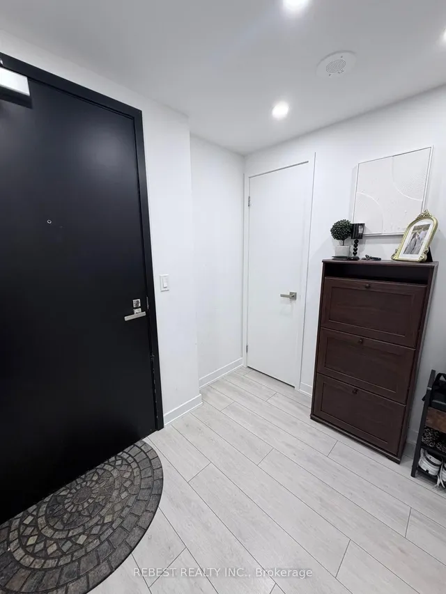 31 Tippett Rd #547, Toronto 3