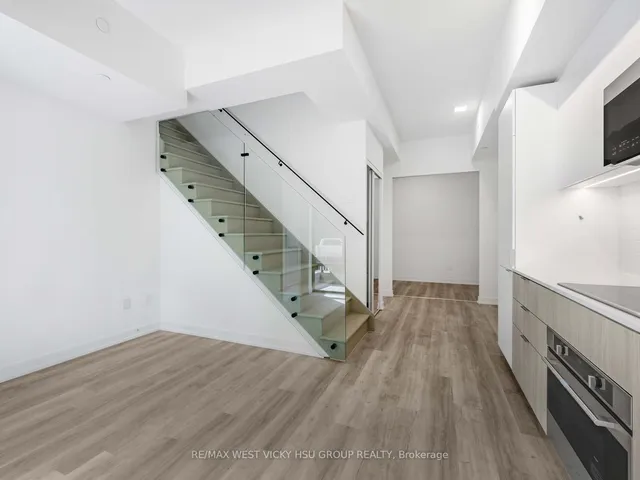 28 Eastern Ave TH105 #6, Toronto 4