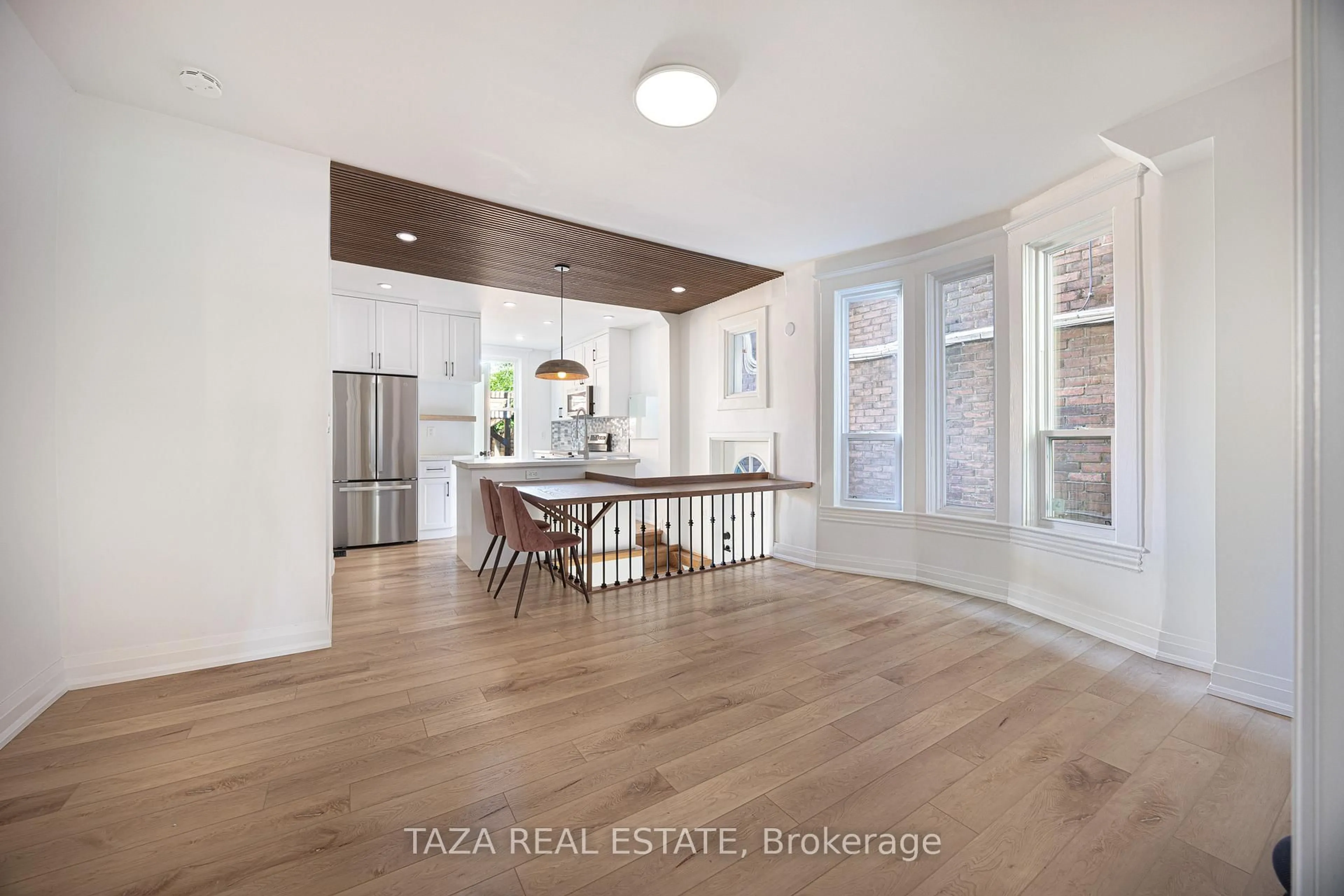 Open concept kitchen, unknown for 46 Euclid Ave, Toronto Ontario M6J 2J6