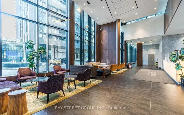 80 Queens Wharf Rd #2007, Toronto 4