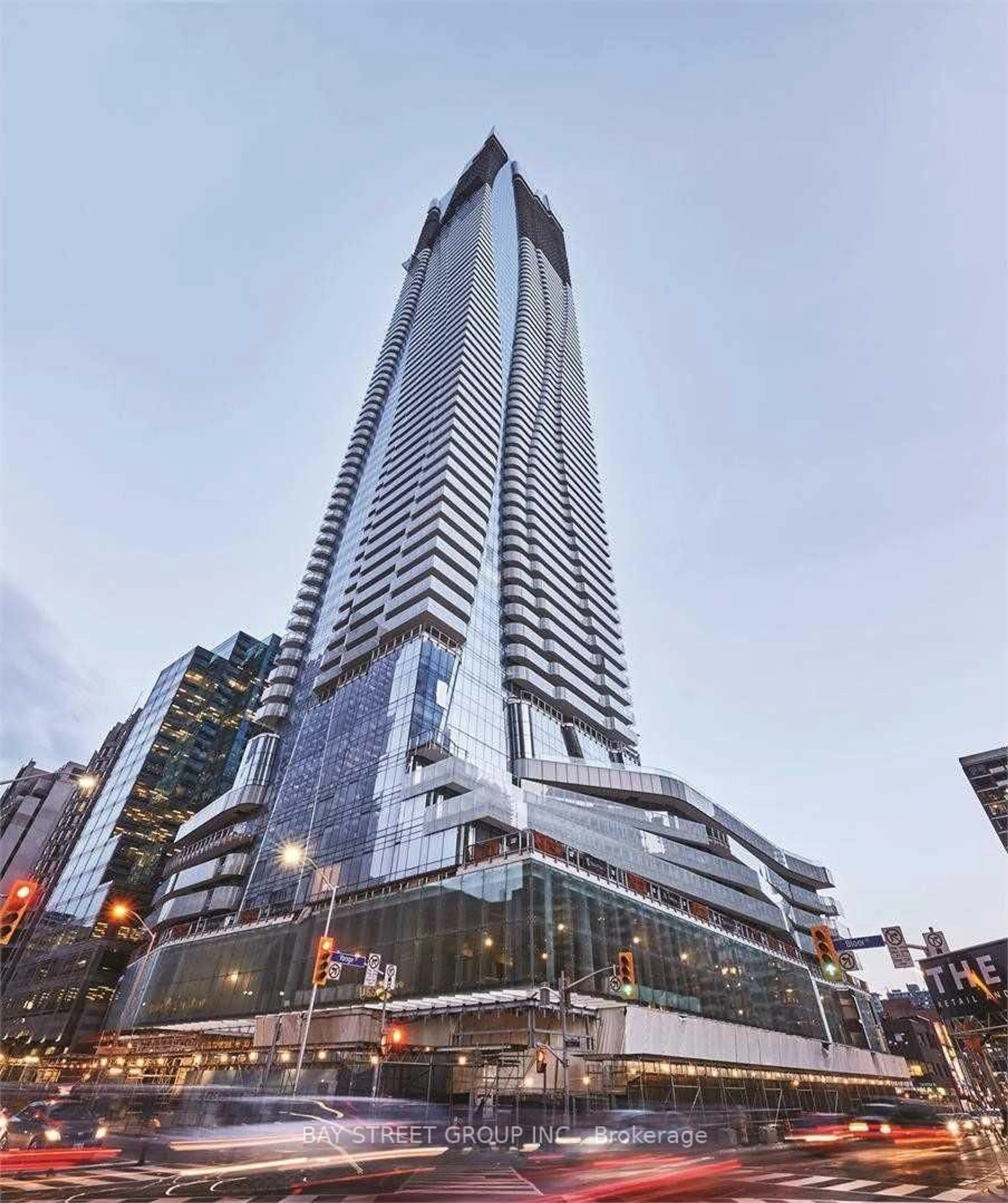 Unknown for 1 Bloor St #6302, Toronto Ontario M4W 1A9