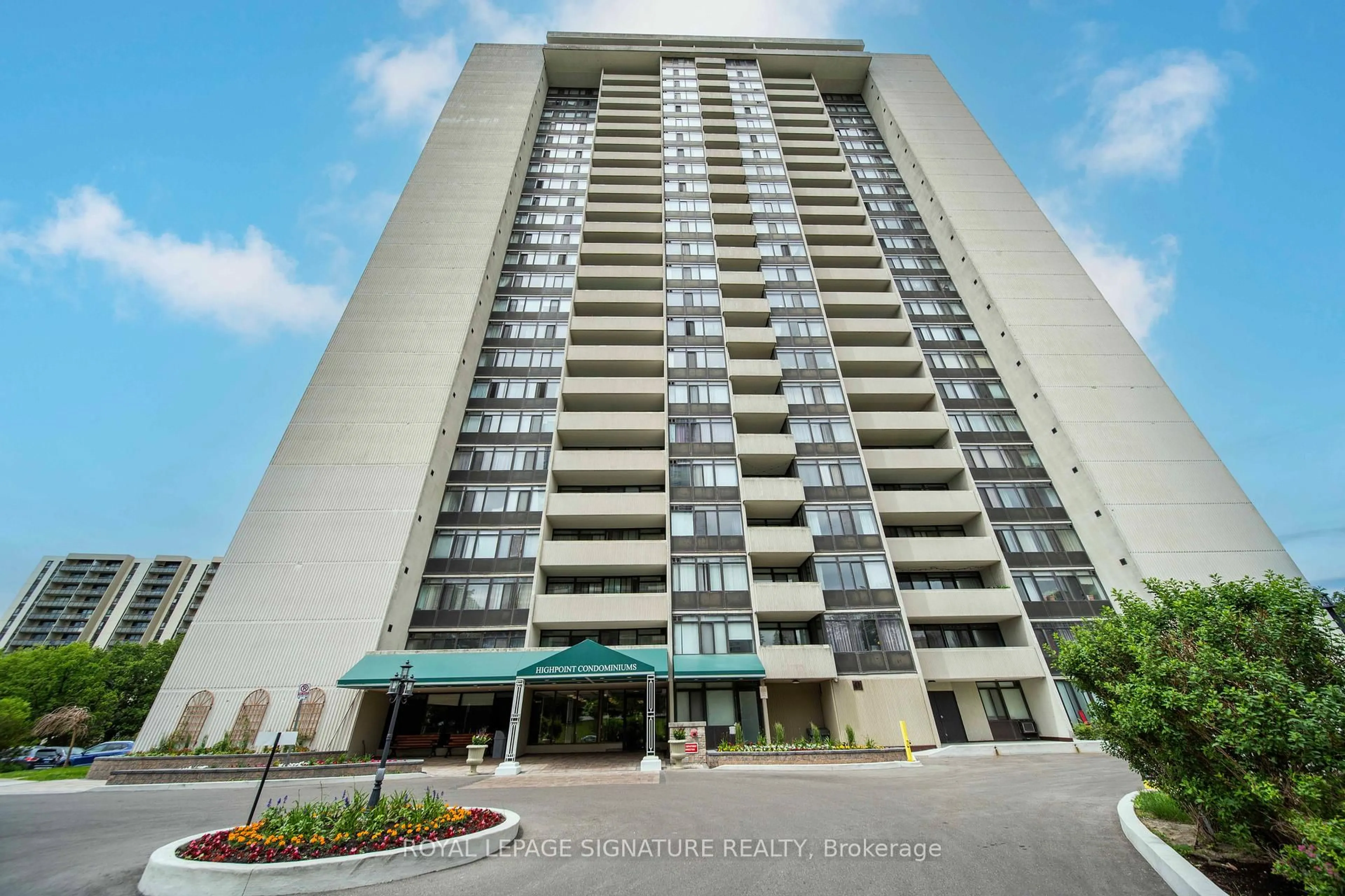 Indoor foyer for 3300 Don Mills Rd #1506, Toronto Ontario M2J 4X7