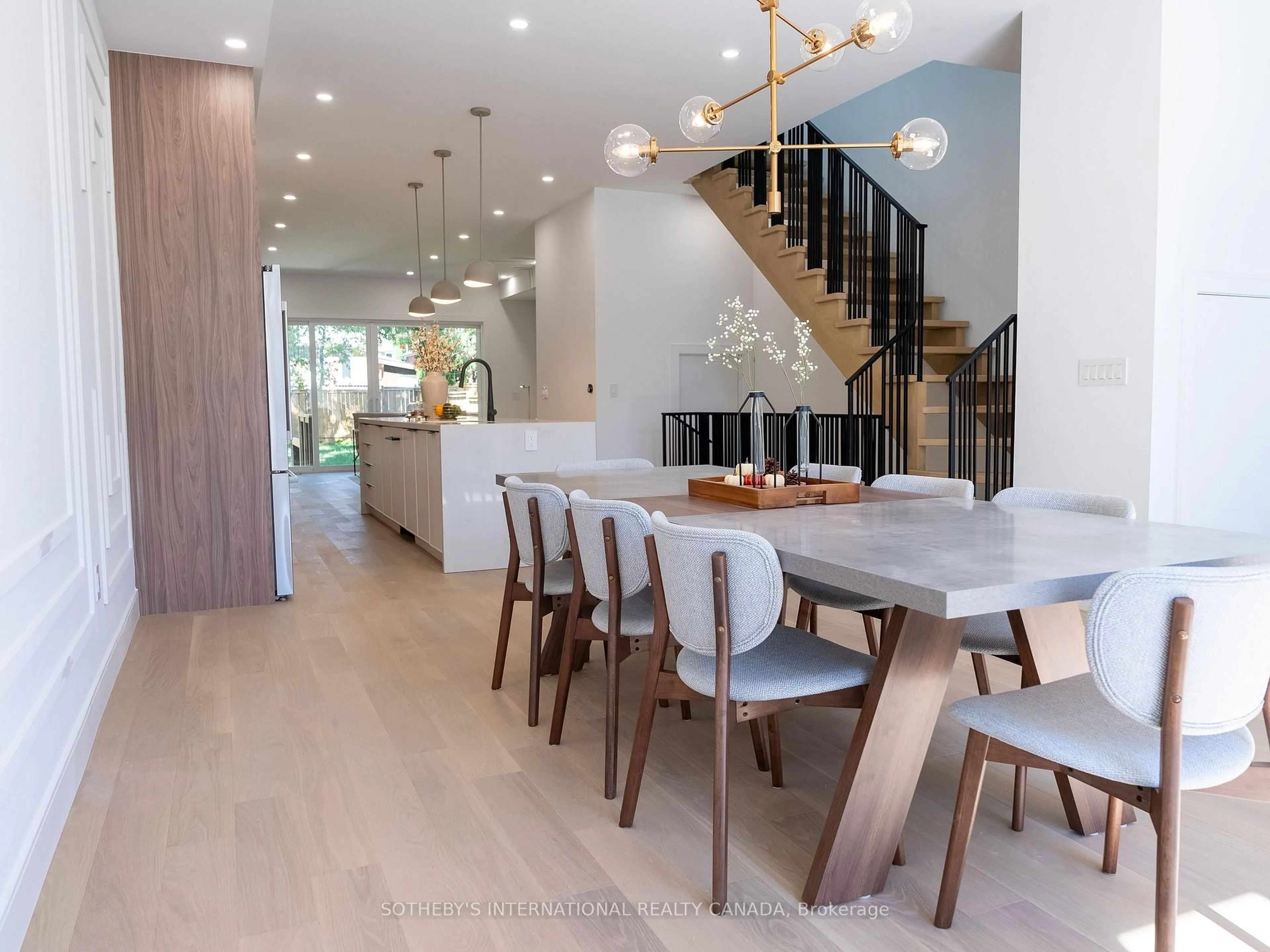 Dining room, wood/laminate floor for 92 Johnston Ave, Toronto Ontario M2N 1H2