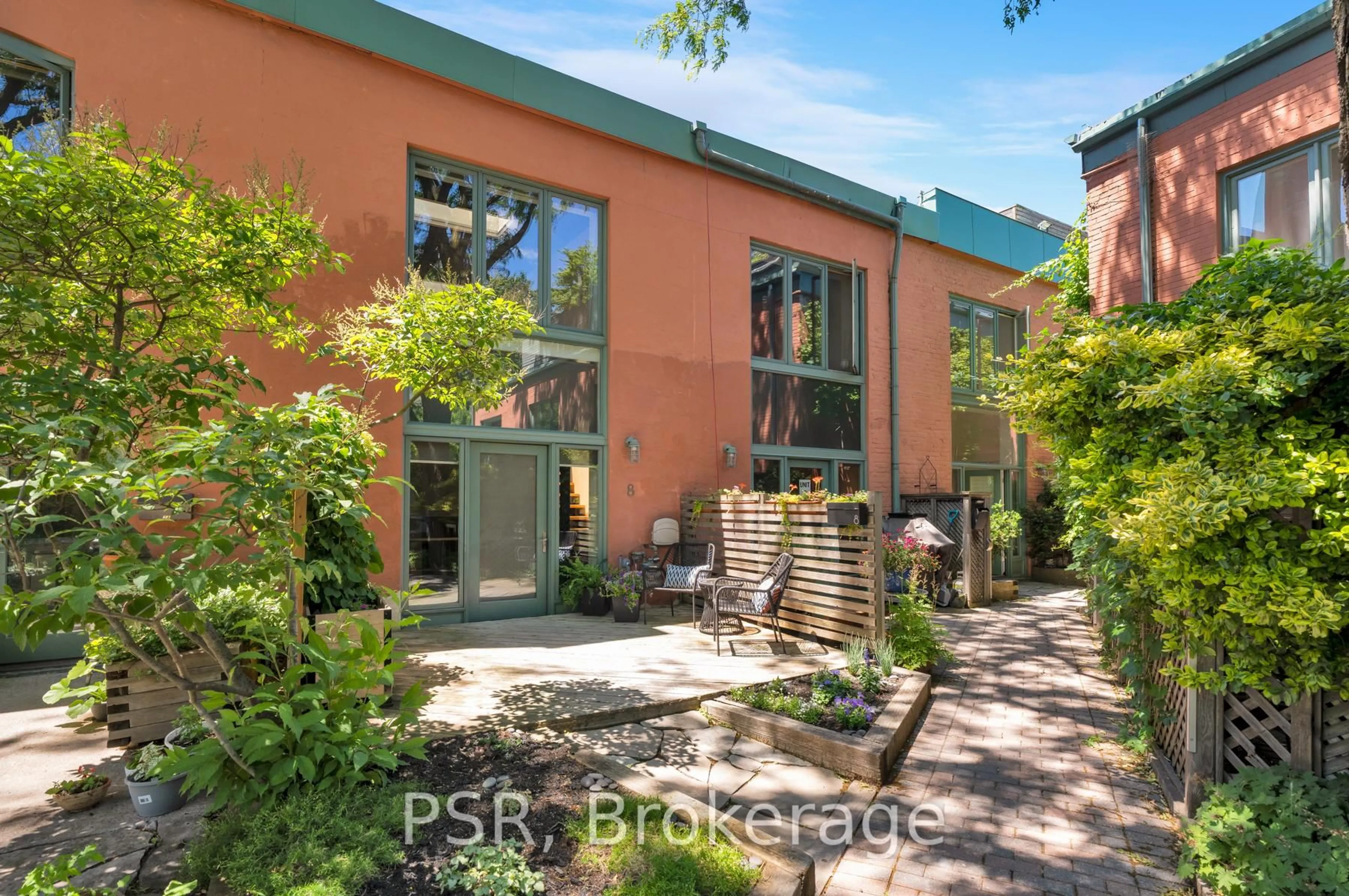 Patio, street for 20 Brockton Ave #8, Toronto Ontario M6K 1S5