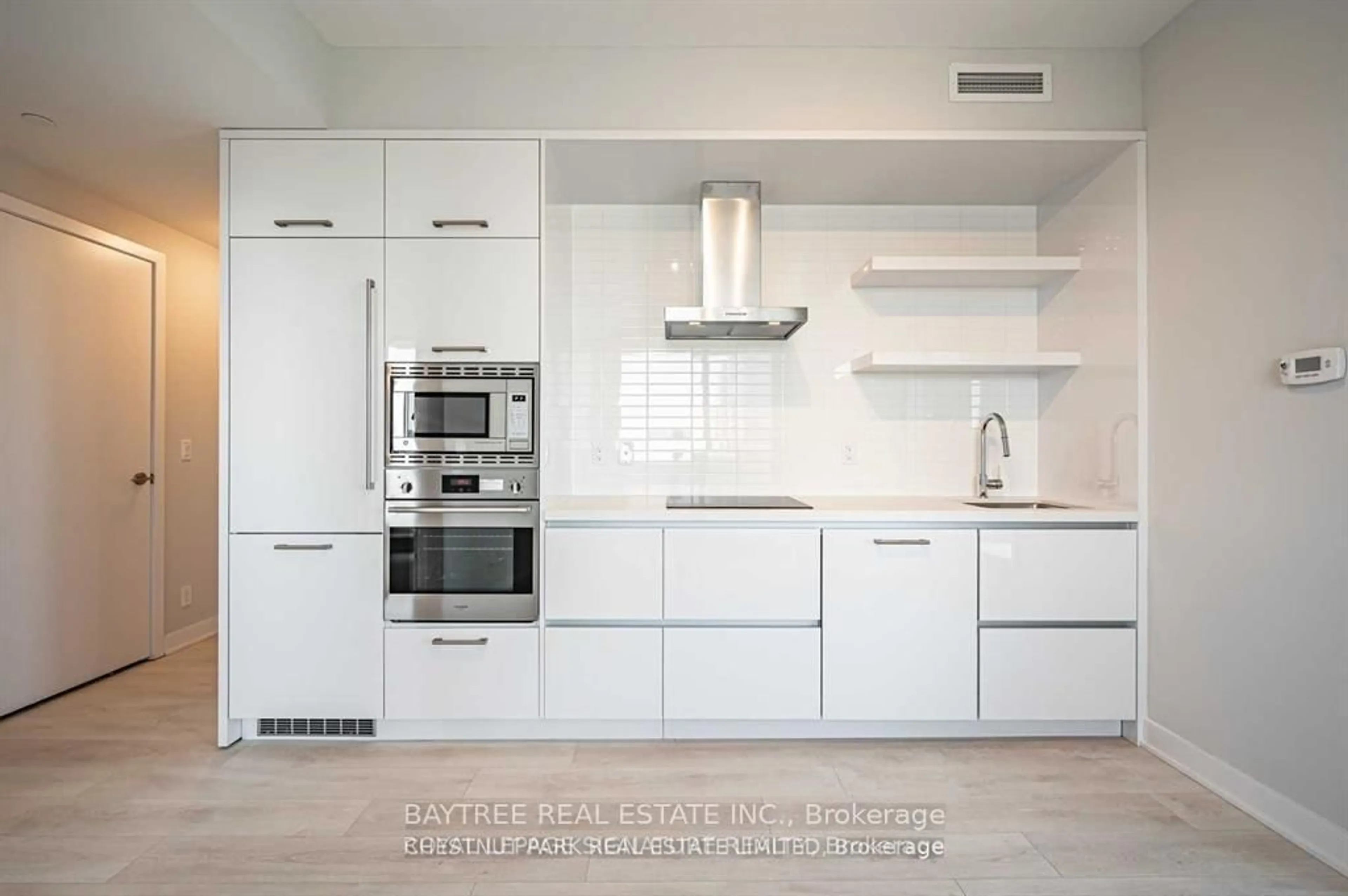 Contemporary kitchen, unknown for 2221 Yonge St #1202, Toronto Ontario M4S 0B8