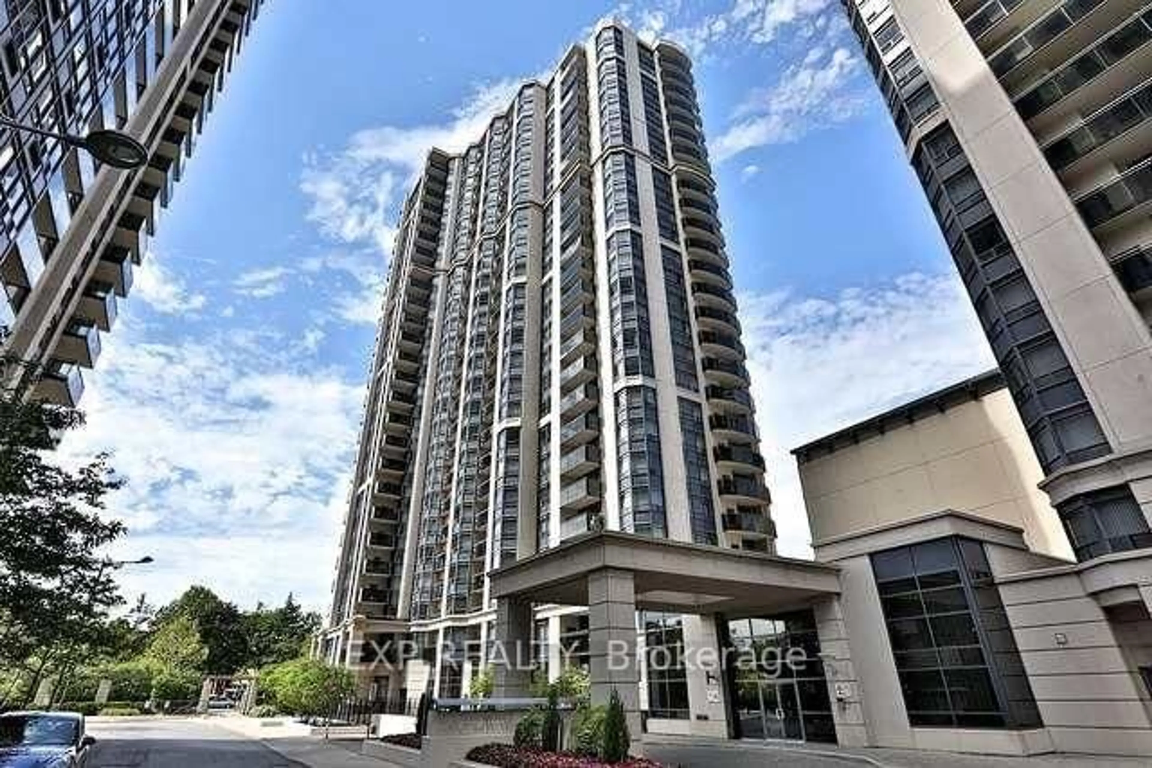 Indoor foyer for 153 Beecroft Rd #706, Toronto Ontario M2N 7C5