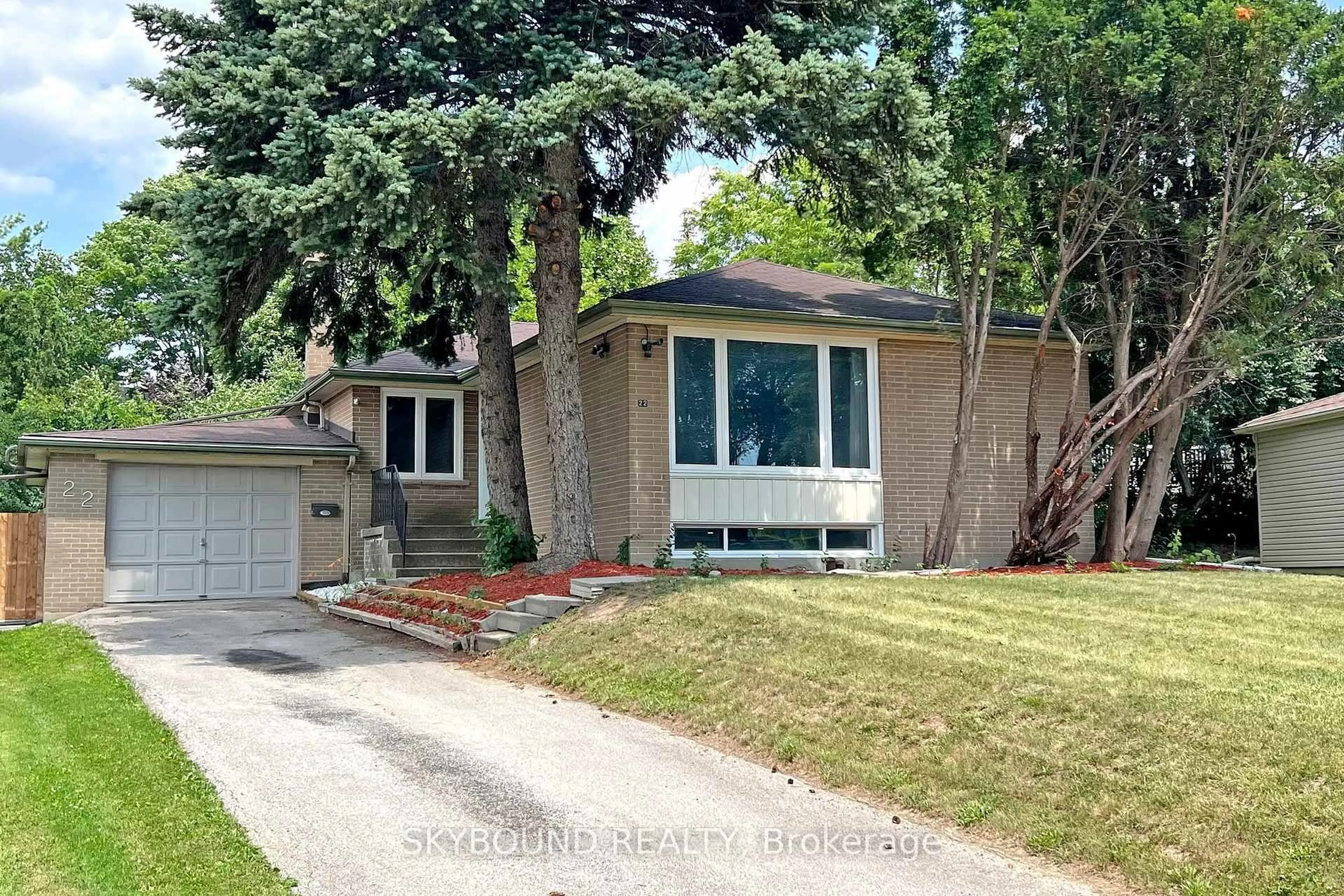 Home with vinyl exterior material, street for 22 Royal Doulton Dr, Toronto Ontario M3A 1N5