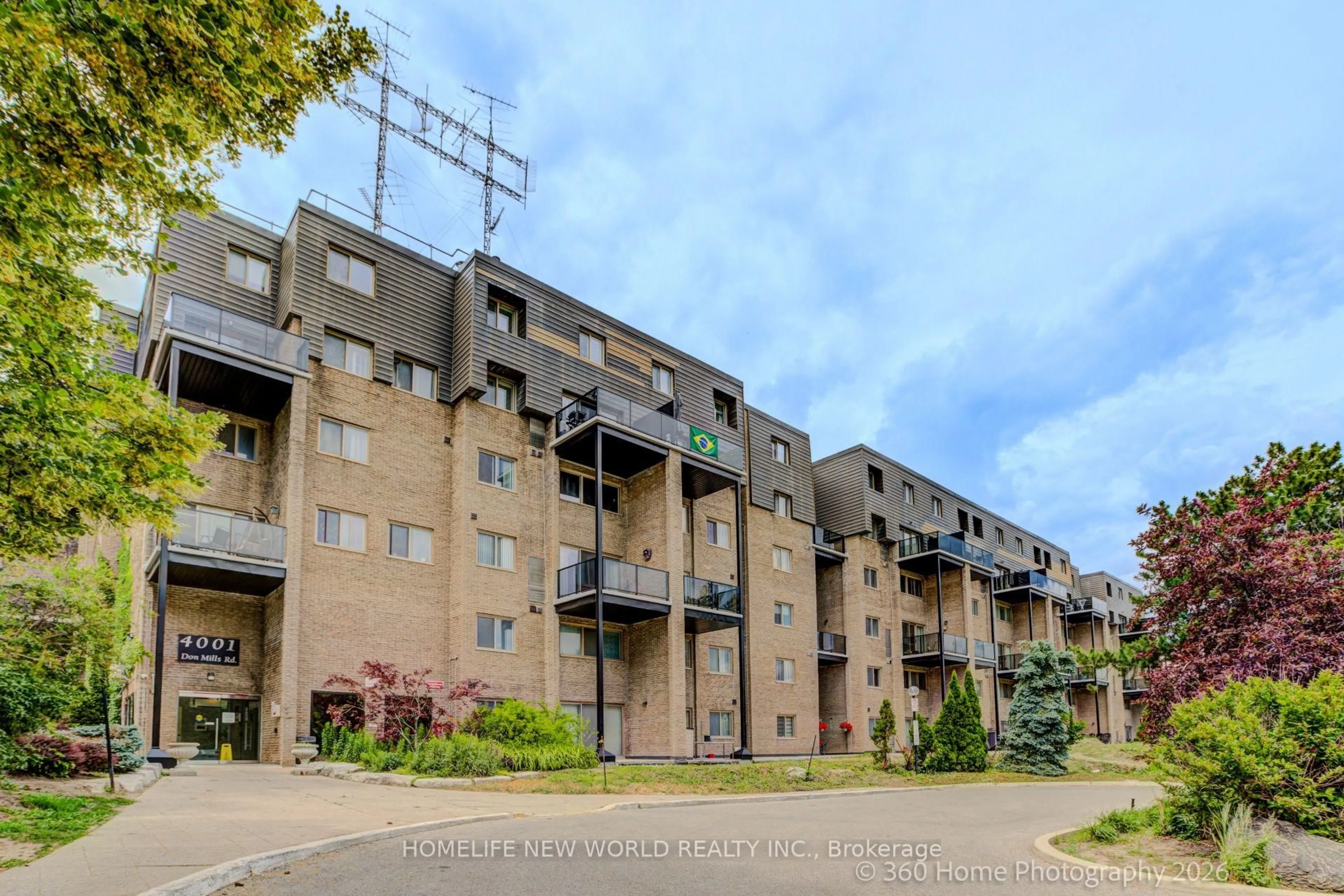 Patio, unknown for 4001 Don Mills Rd #126, Toronto Ontario M2H 3J8