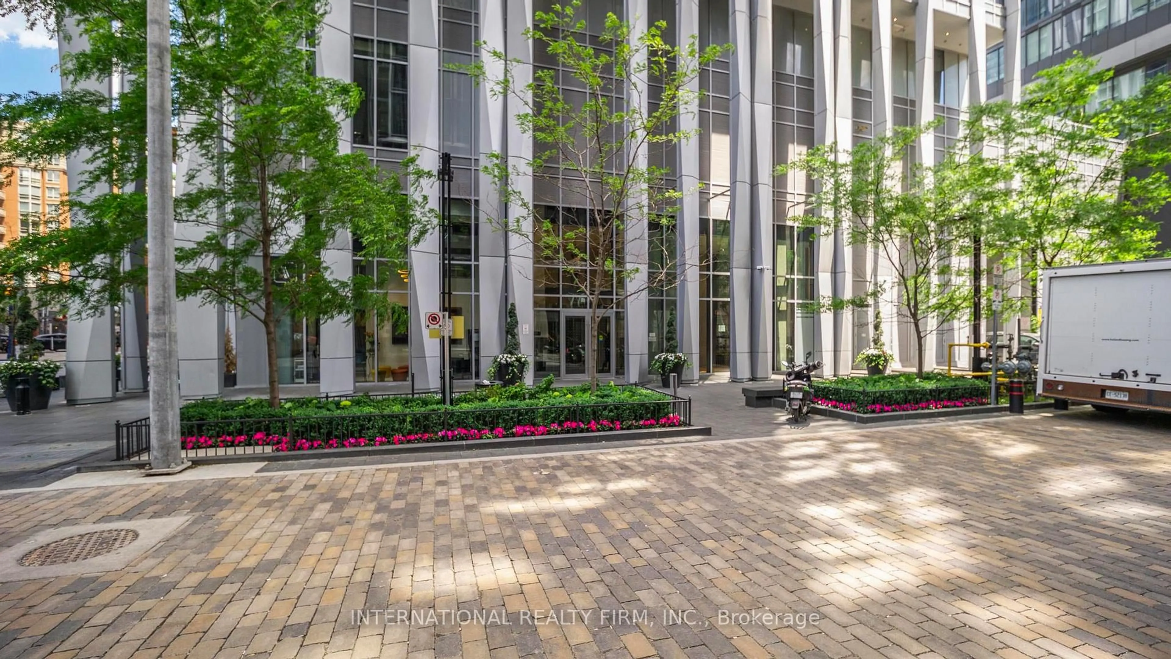 Unknown for 1 Yorkville Ave #5409, Toronto Ontario M4W 0B1