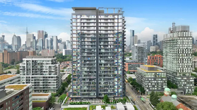 225 Sackville St #1907, Toronto 2