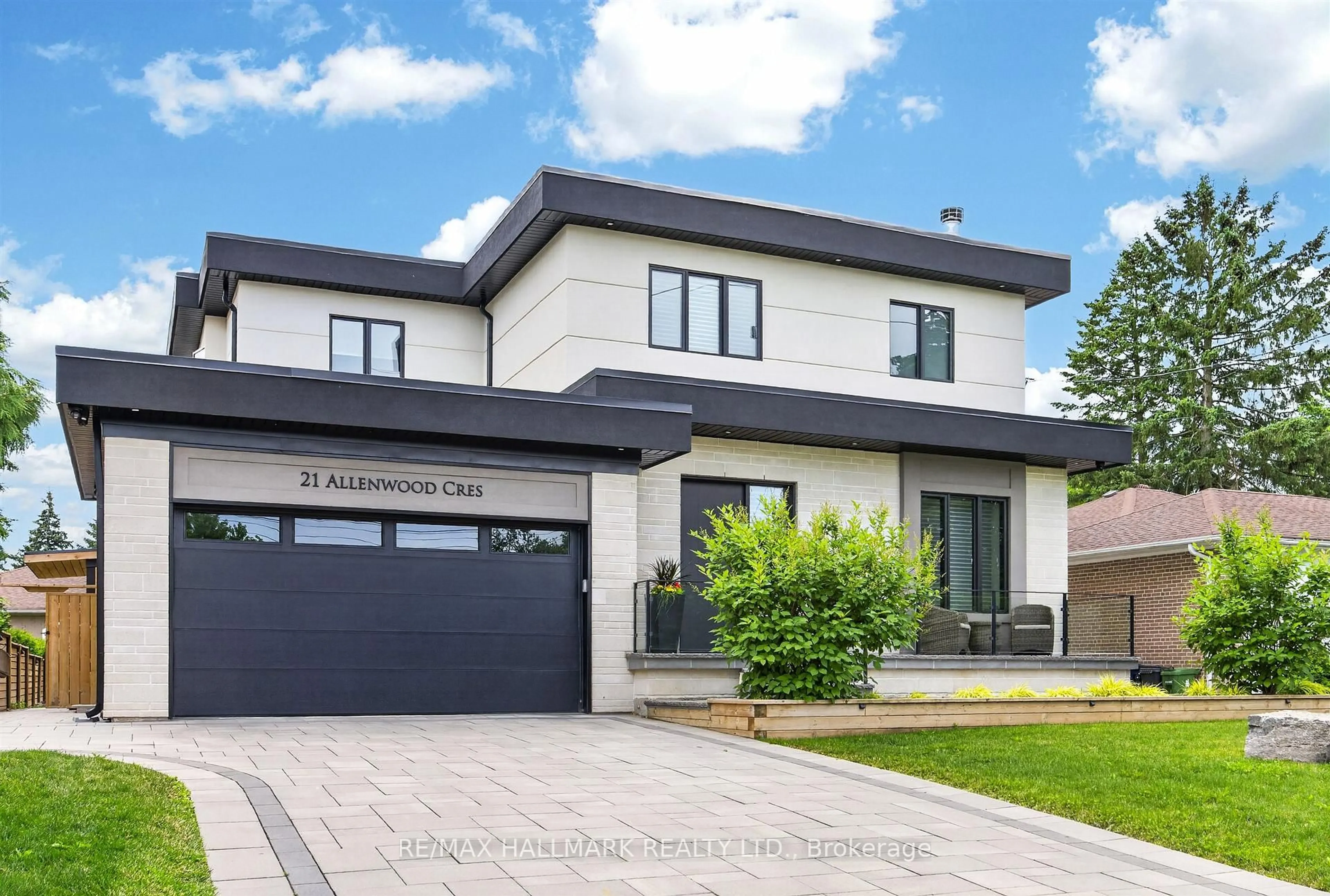 Home with vinyl exterior material, street for 21 Allenwood Cres, Toronto Ontario M2J 2R1