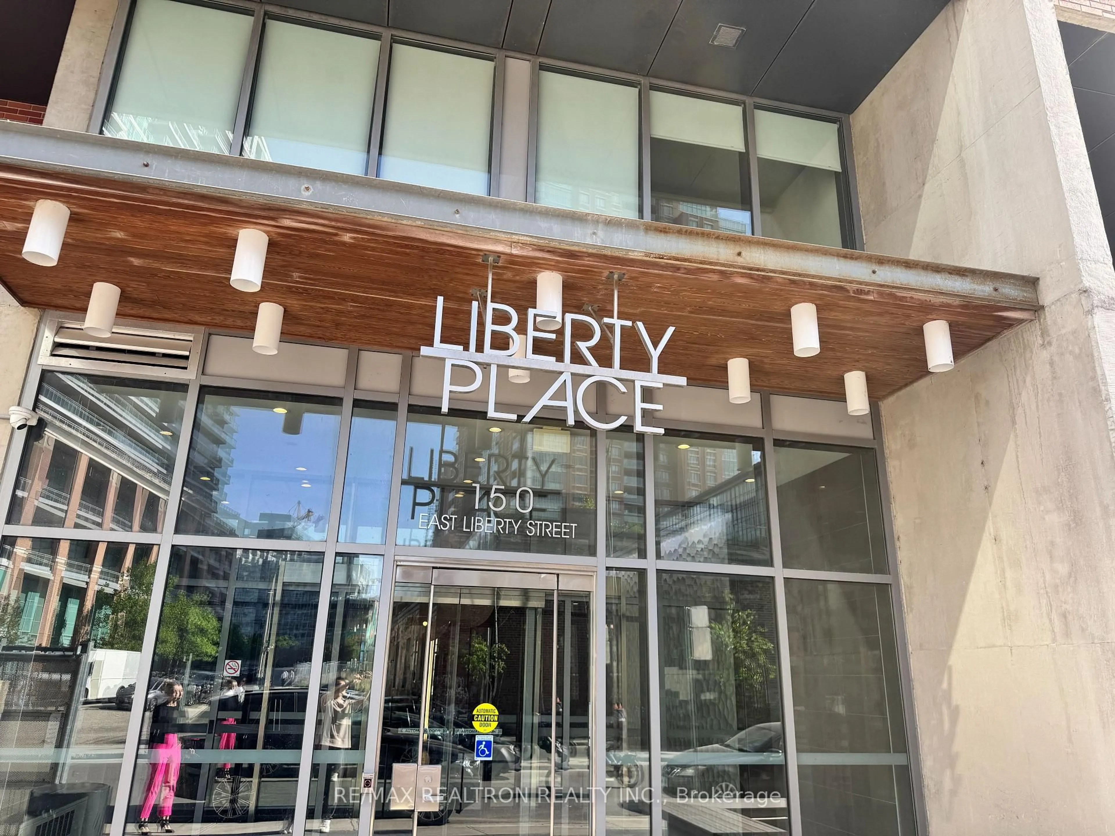 Lobby for 150 East Liberty St #407, Toronto Ontario M6K 3R5