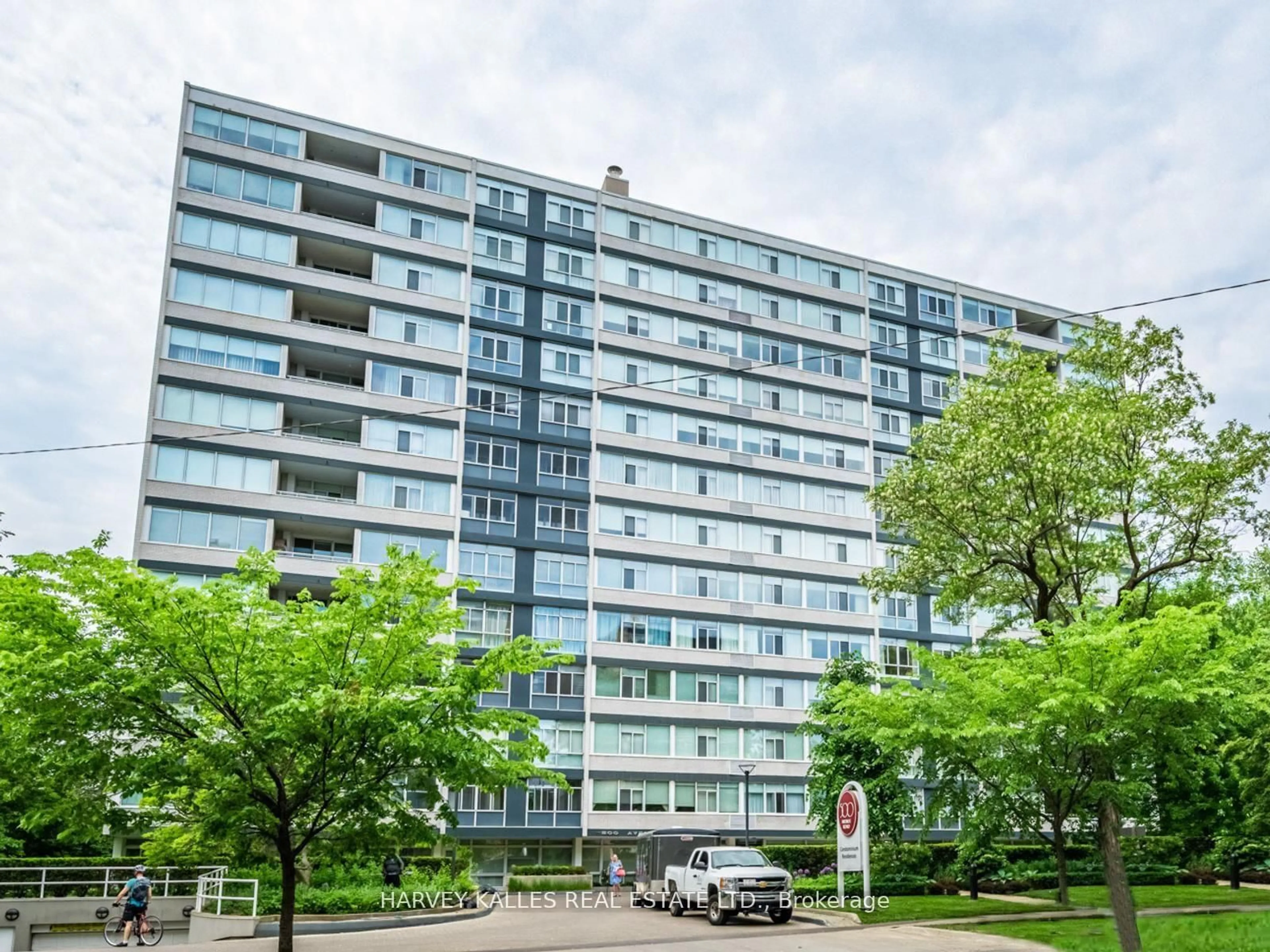 Unknown for 500 Avenue Rd #1201, Toronto Ontario M4V 2J6