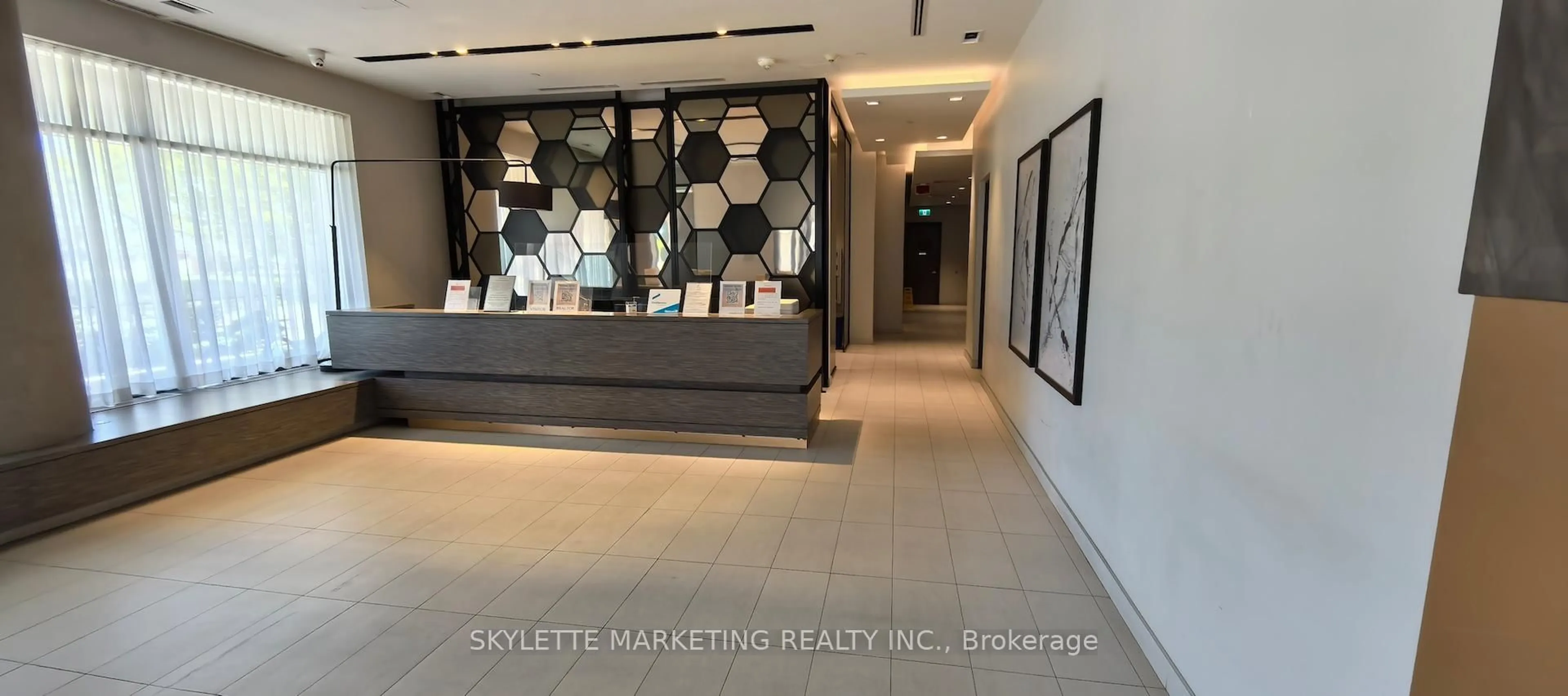 Lobby for 128 Fairview Mall Dr #609, Toronto Ontario M2J 0E8