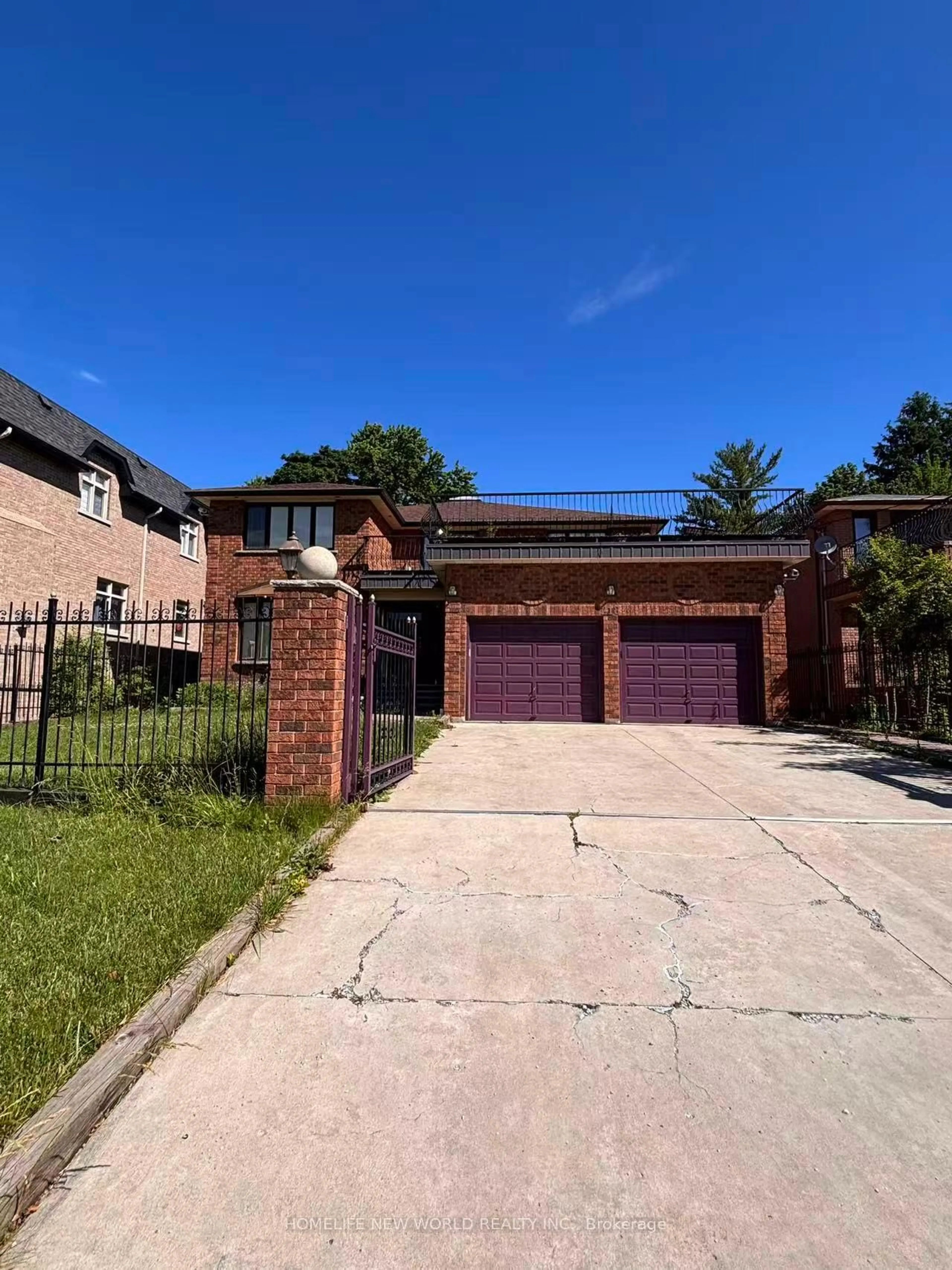 Home with brick exterior material, street for 218 Hollywood Ave, Toronto Ontario M2N 3K6