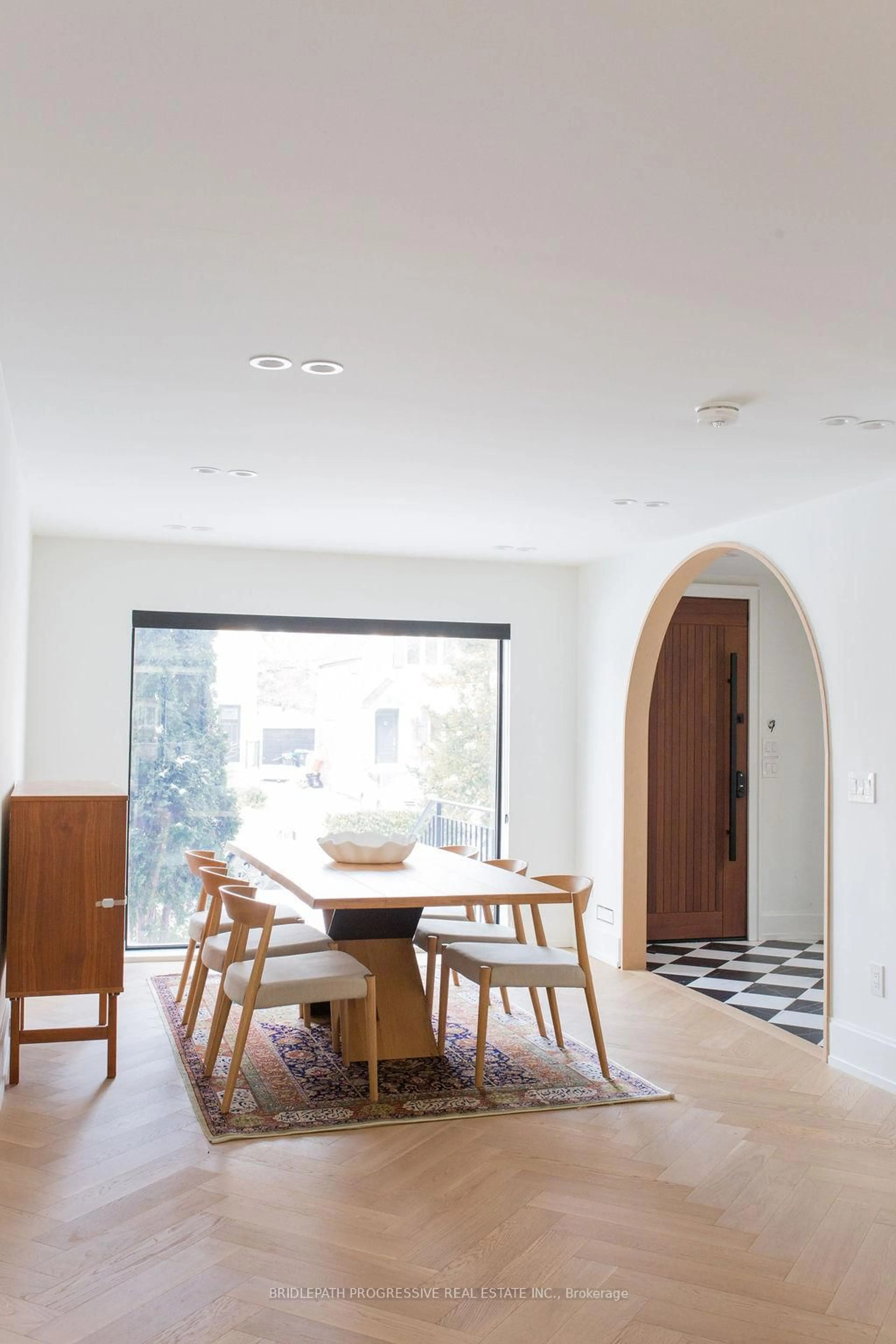 Dining room, unknown for 127 Glenvale Blvd, Toronto Ontario M4G 2W1