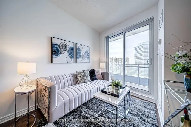18 Holmes Ave #1109, Toronto 2