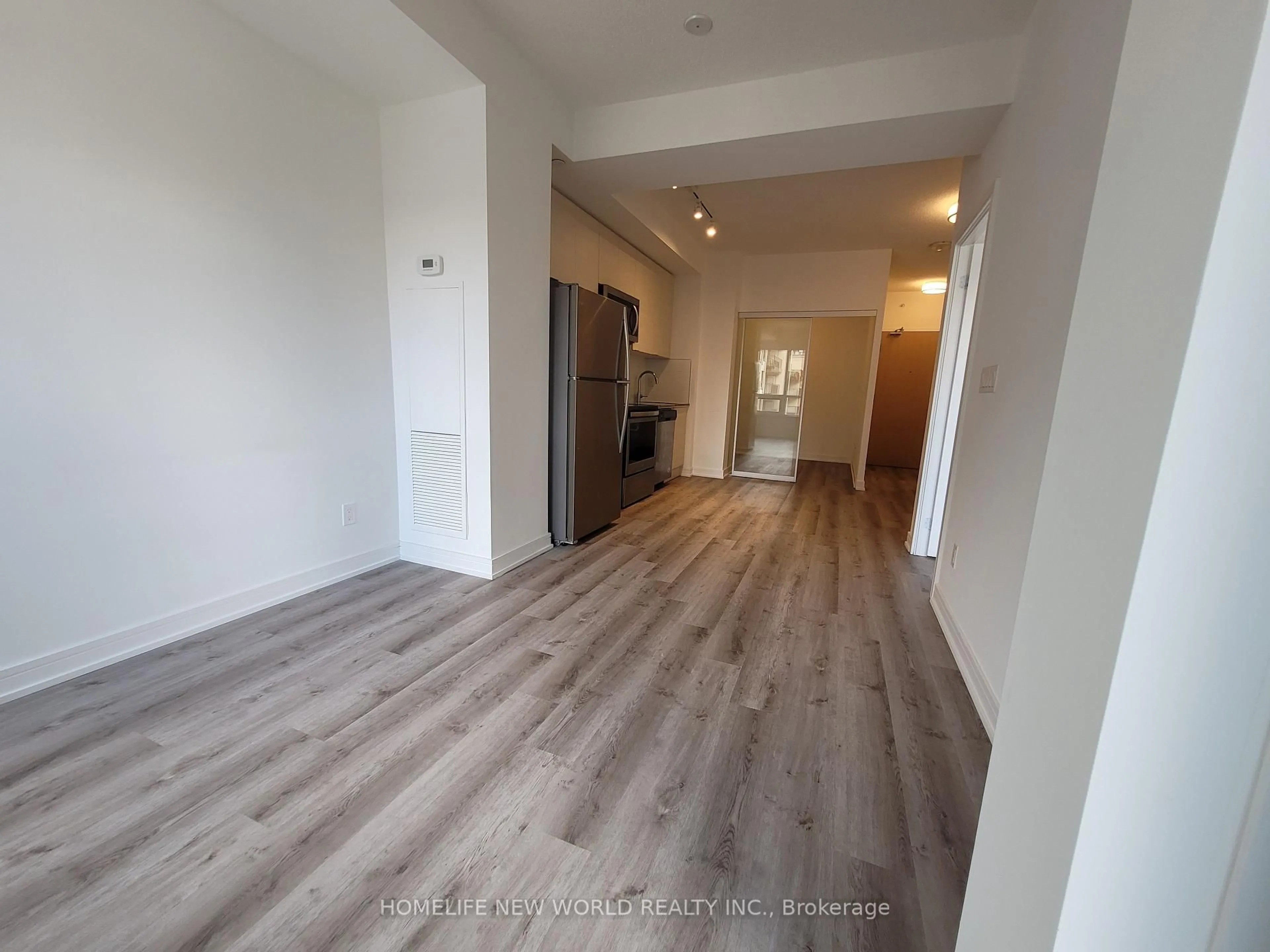A pic of a room for 621 Sheppard Ave #710, Toronto Ontario M2K 0G4