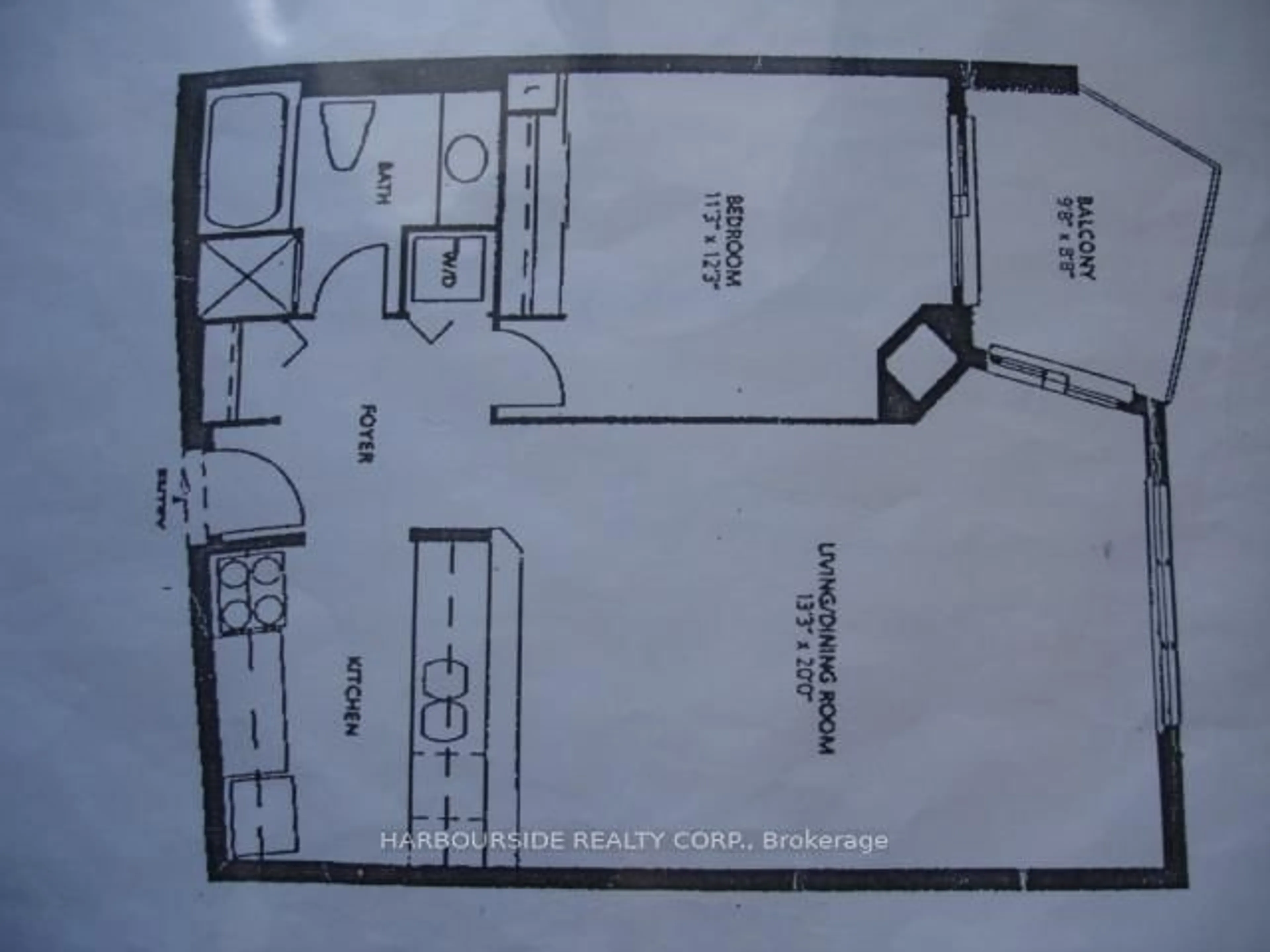 Floor plan for 77 Harbour Sq #2009, Toronto Ontario M5J 2S2