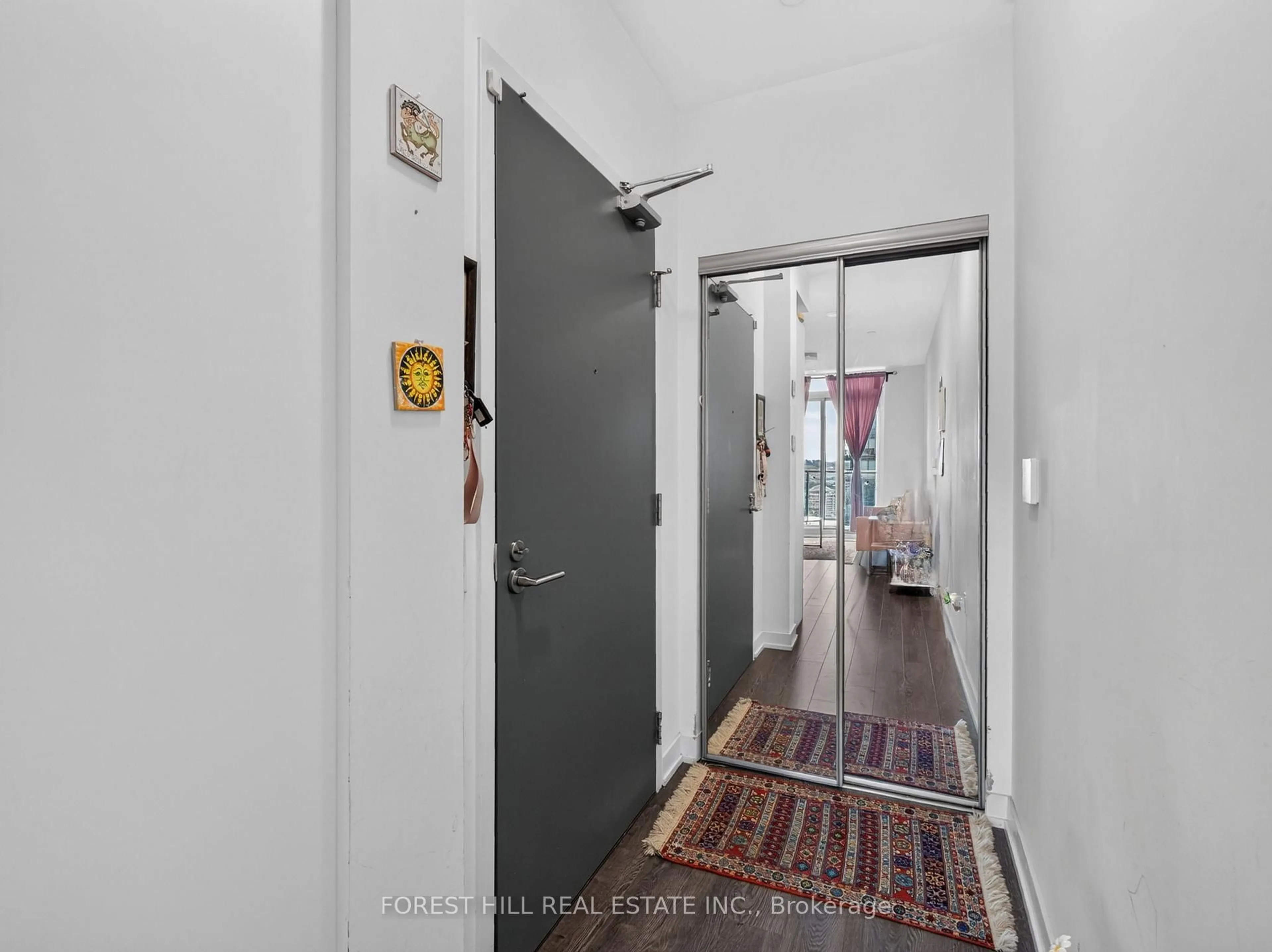 Indoor foyer for 20 O'Neill Rd #1617, Toronto Ontario M3C 0R2