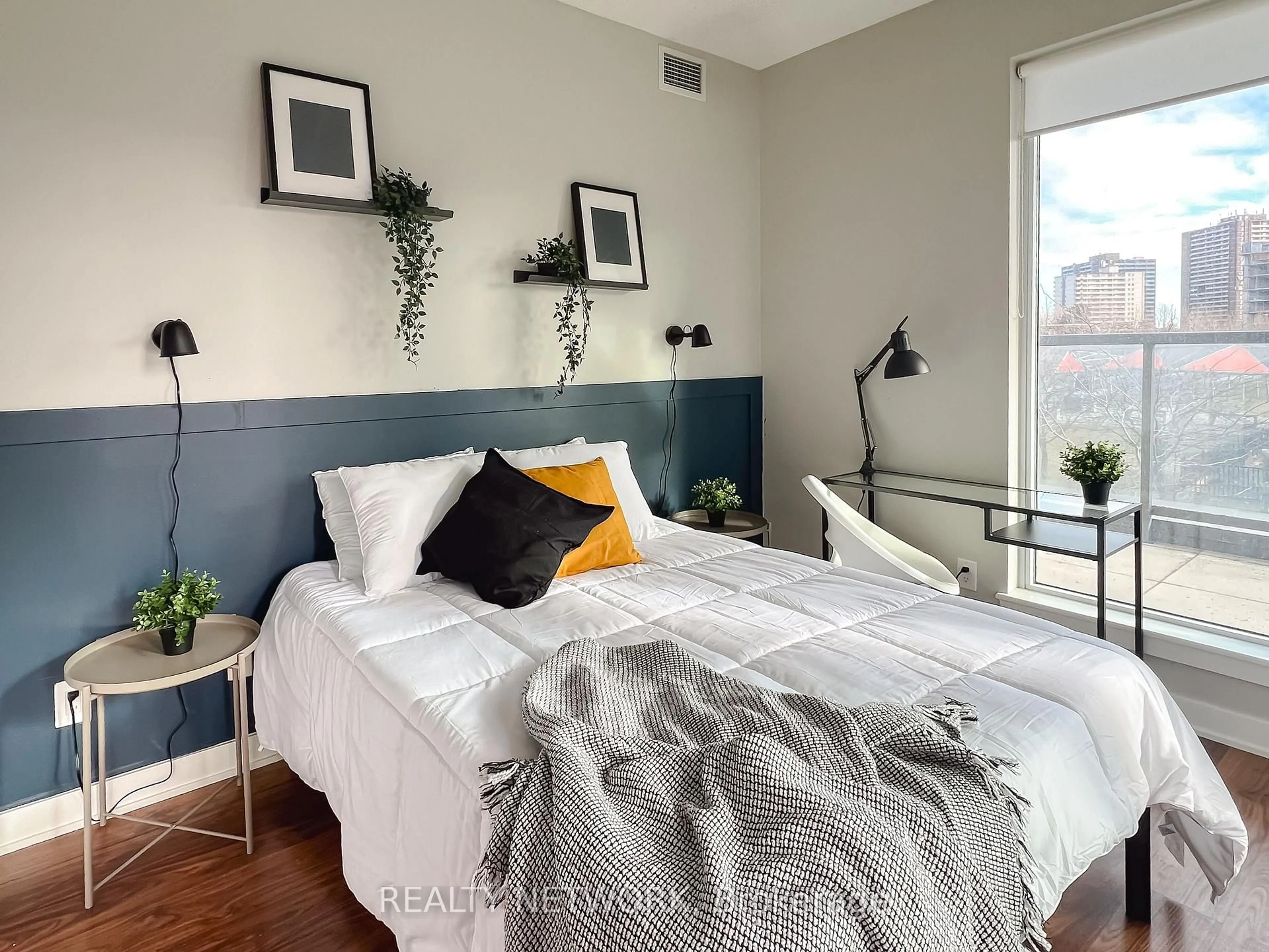 Bedroom with bed, unknown for 260 Sackville St #210, Toronto Ontario M5A 0B3